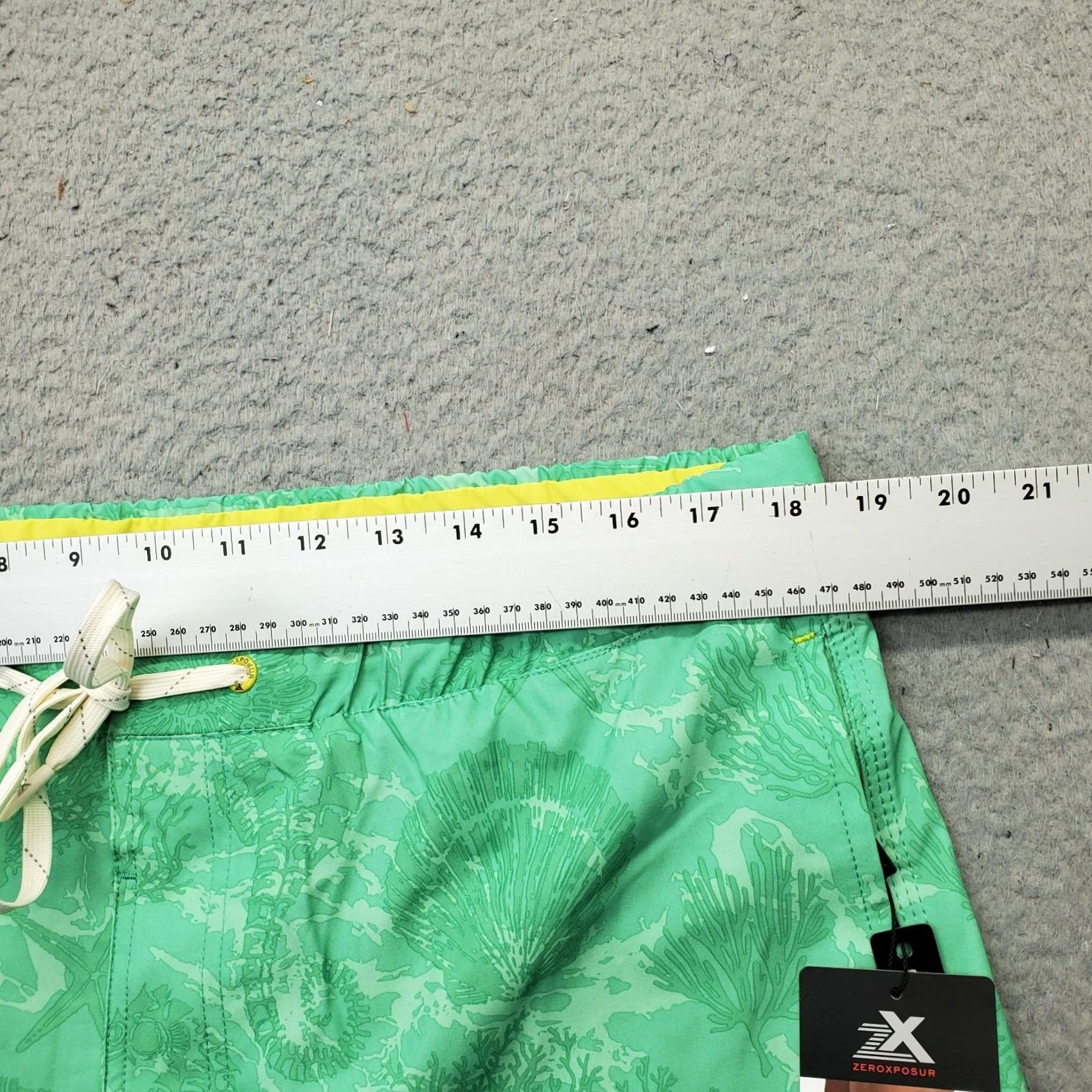 ZeroXposur ZeroXposur Mens Swim Shorts L Multicolor Reef Print Drawstring Lined Pocketed Beach Wear Size US 33 - 3 Thumbnail