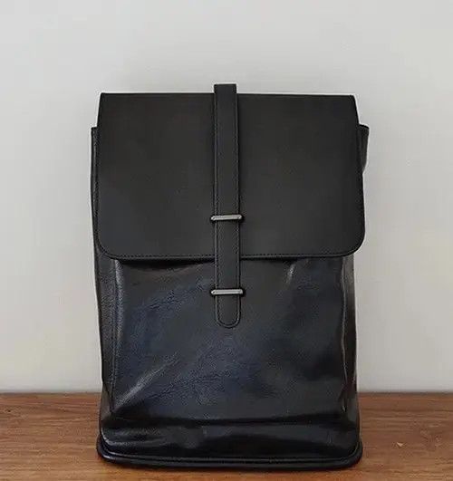 VIBE Haseki x Miyo Retro fashion pu leather usb port backpack y2k Size ONE SIZE - 4 Thumbnail