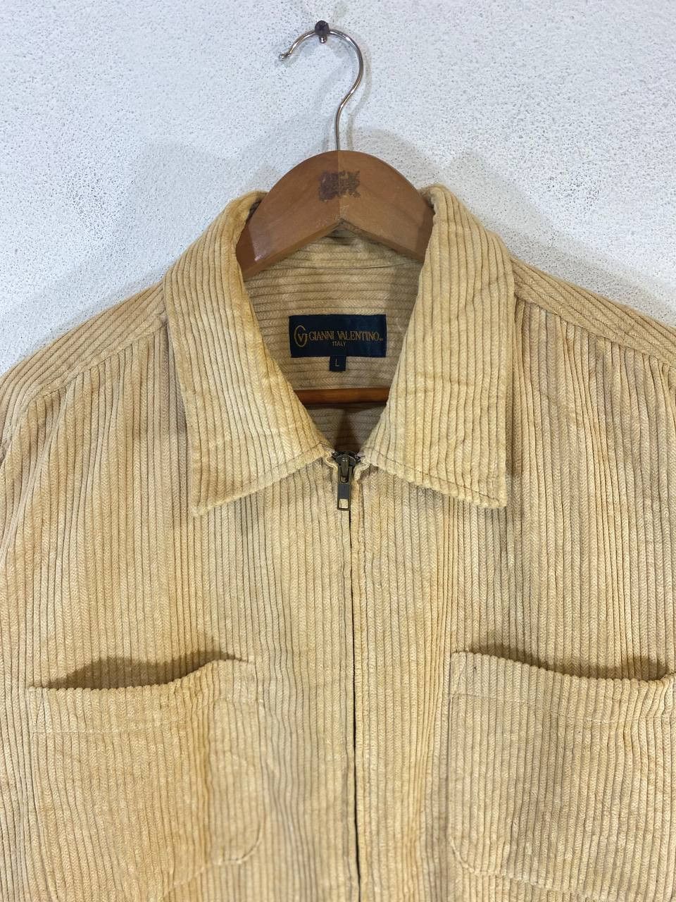 Gianni Valentino vintage gianni valentino corduroy velvet zipper jacket Size US L / EU 52-54 / 3 - 2 Thumbnail