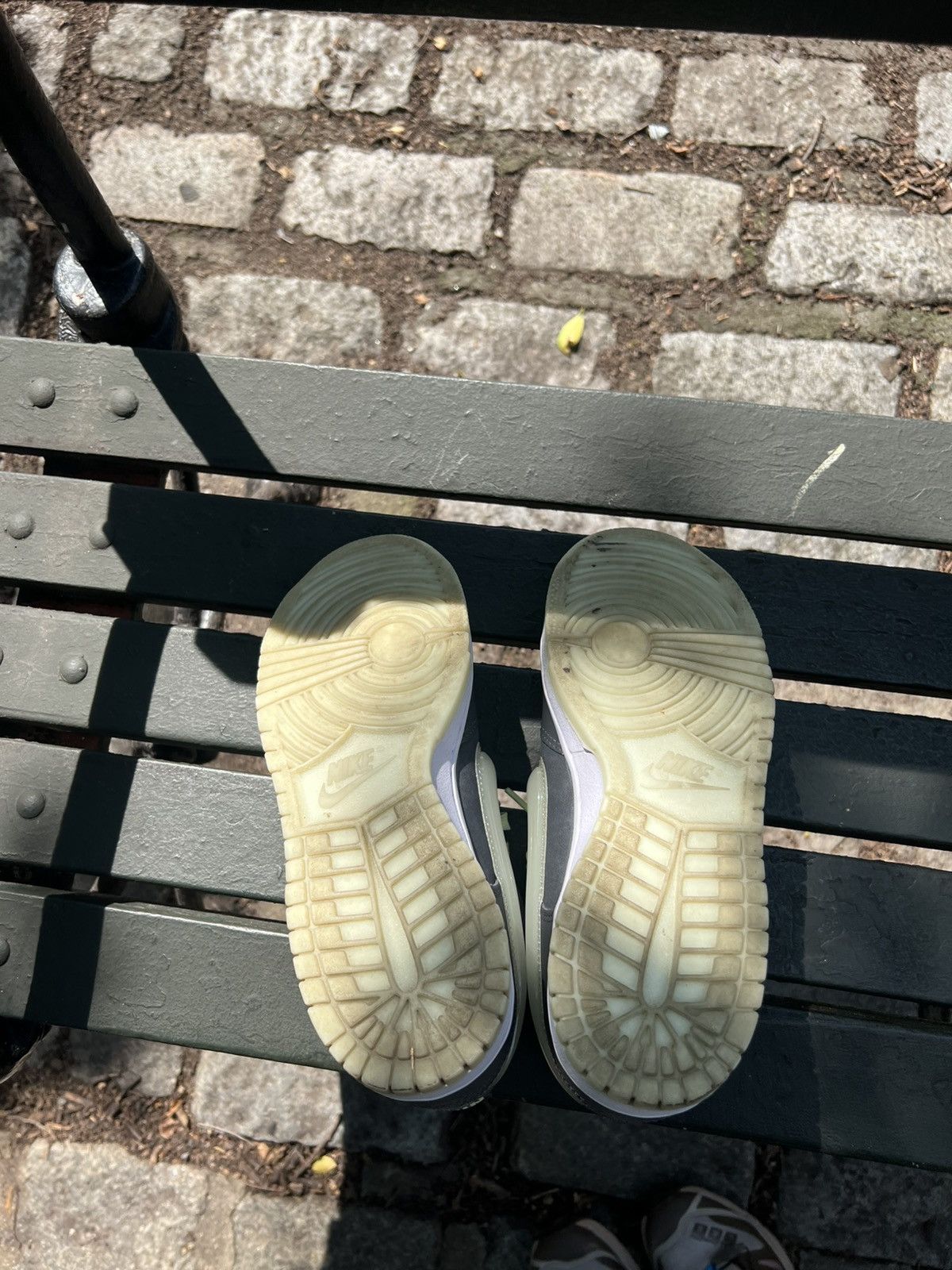 Nike Glow In The Dark Dunks GS Size US 8.5 / IT 38.5 - 6 Thumbnail