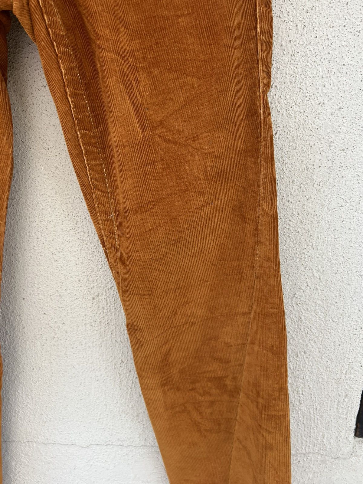 True Religion Vintage 2000s True Religion #803 Orange Corduroy Flare Pant Size US 28 / EU 44 - 13 Thumbnail