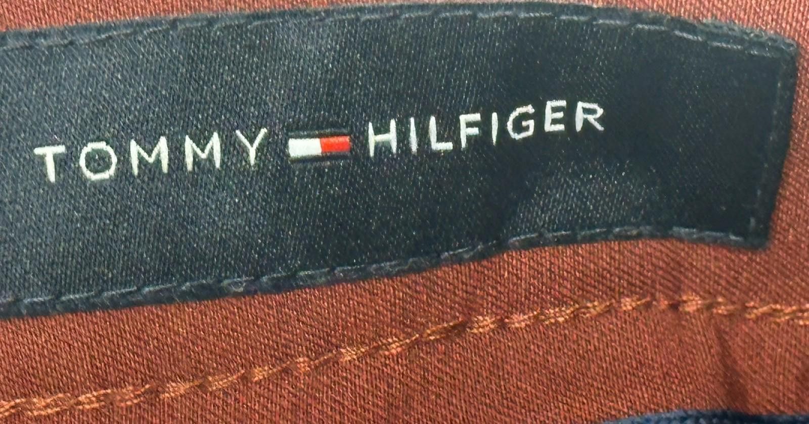Tommy Hilfiger Tommy Hilfiger Flat Front Straight Leg Chinos Red Mens 42/30 Size US 42 / EU 58 - 7 Thumbnail