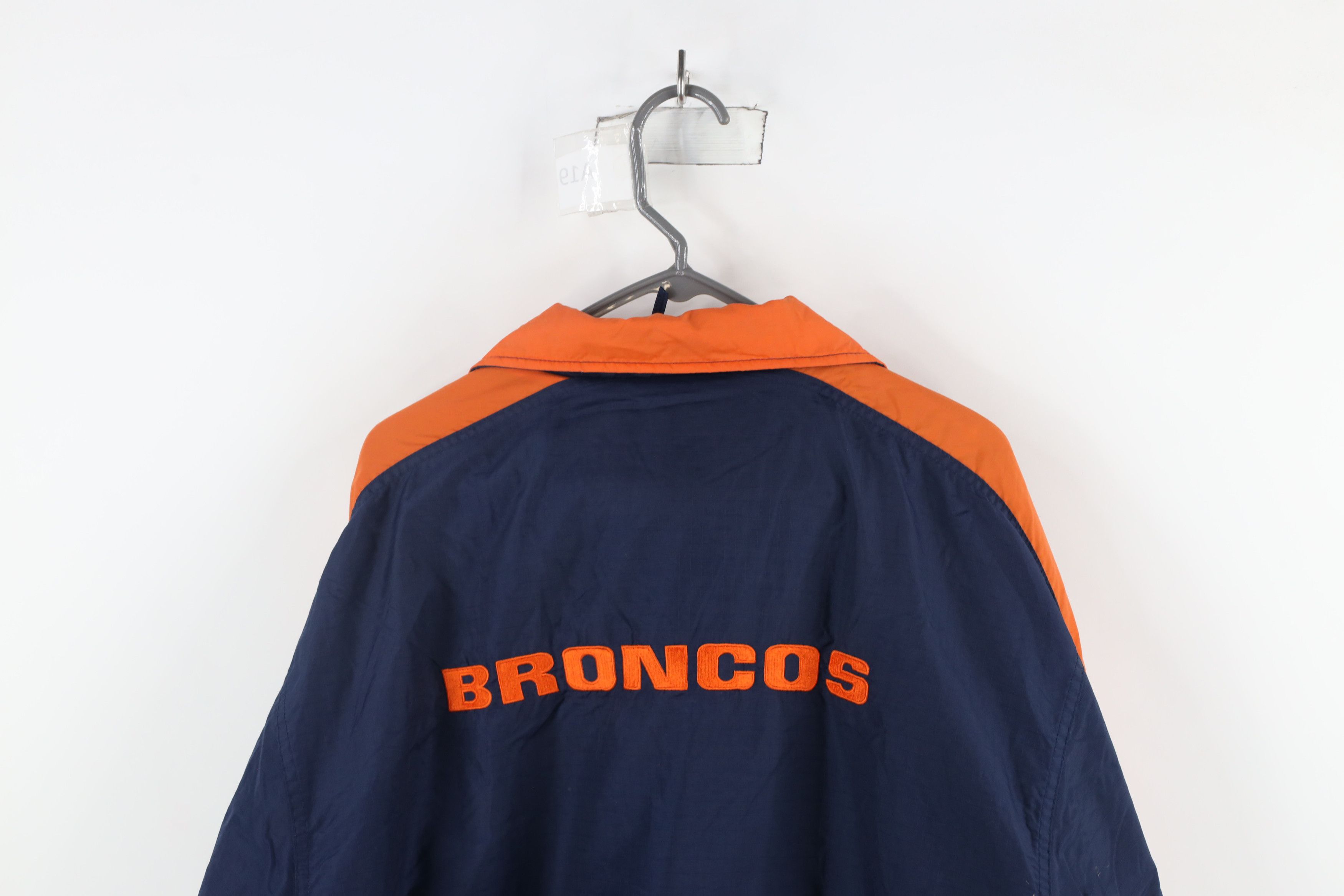 Vintage Vintage 90s Lined Denver Broncos Football Pullover Jacket Size US L / EU 52-54 / 3 - 16 Thumbnail