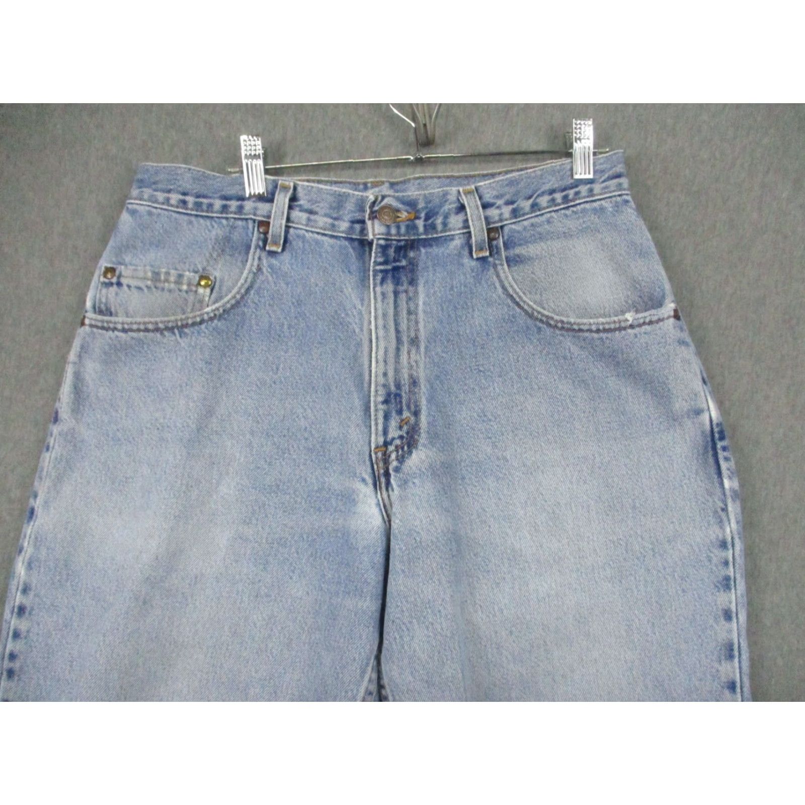 Levi's VINTAGE Levi's Jeans Men’s 32x31 Loose Fit Distressed Denim USA Jeans Size US 32 / EU 48 - 2 Thumbnail