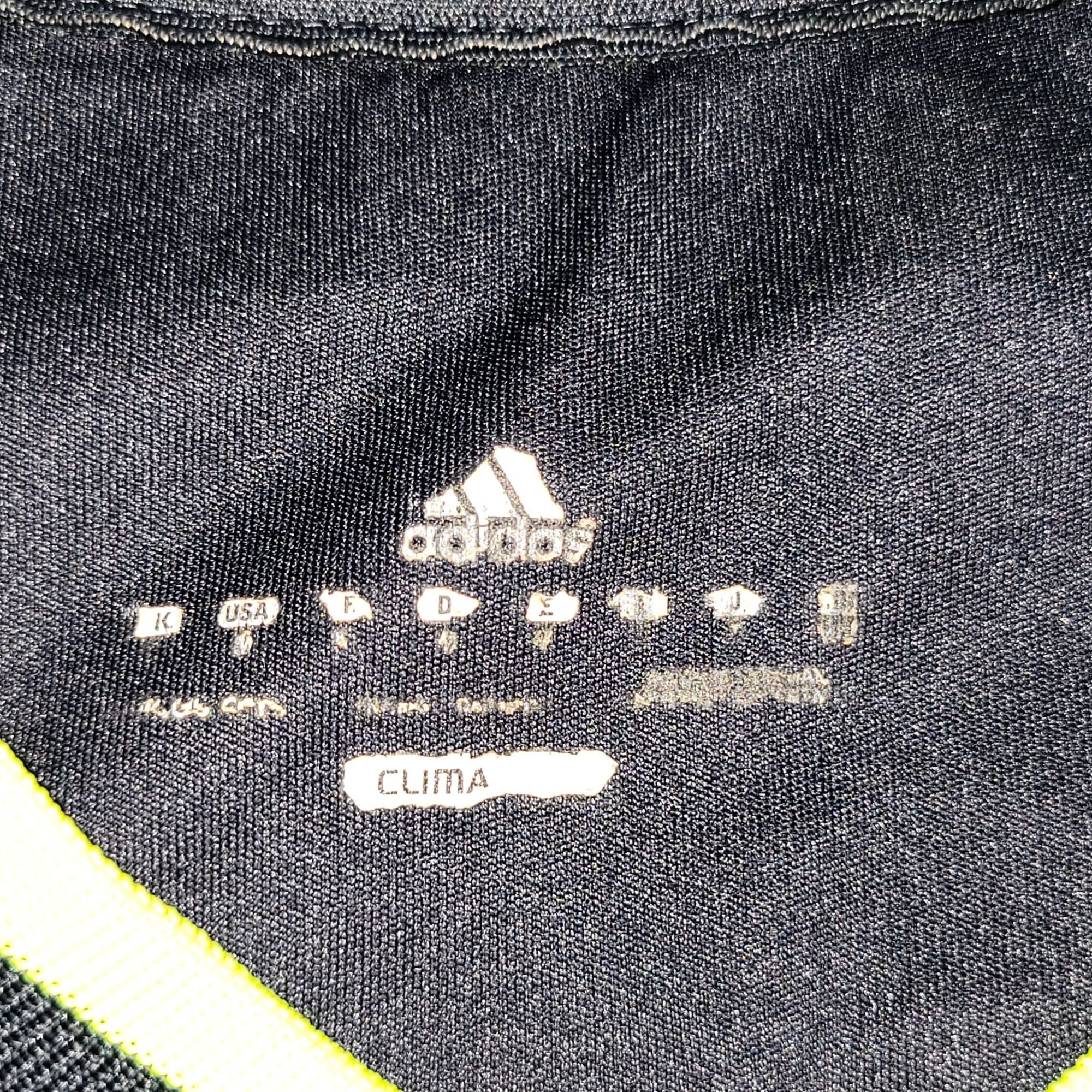Adidas Ozil Real Madrid 2010 2011 Away Soccer Jersey Shirt M Size US M / EU 48-50 / 2 - 5 Thumbnail