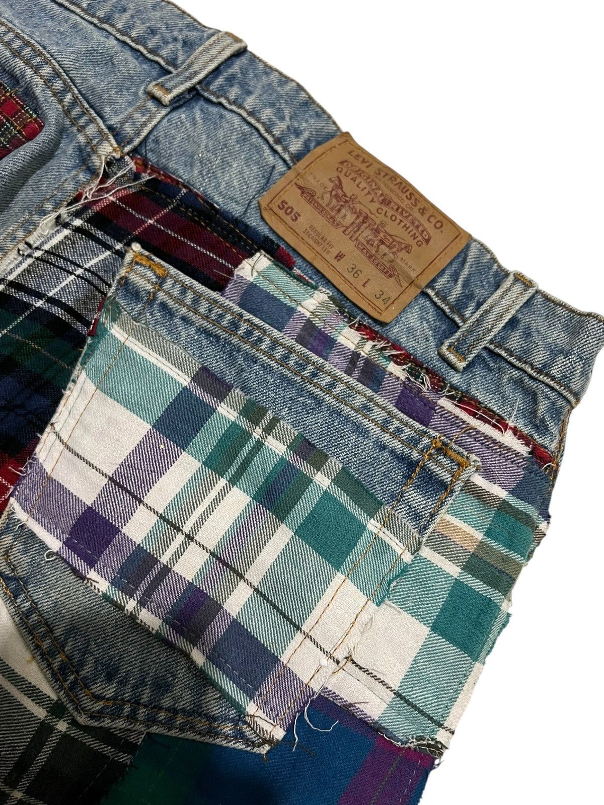Levi's 90s Levis 505 patchwork flannel Regular denim pants Size US 34 / EU 50 - 10 Thumbnail