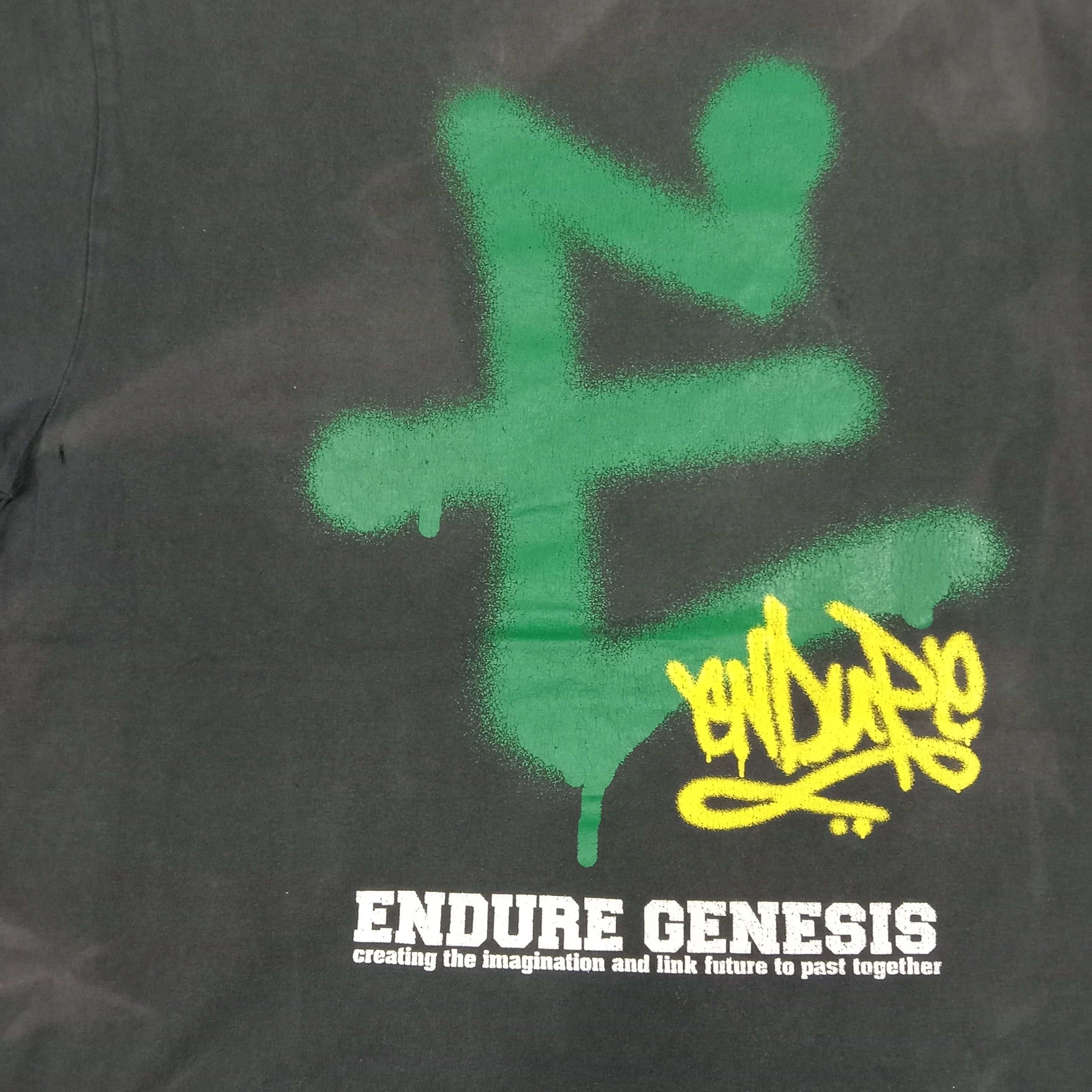 Vintage Endure Genesis American Graffiti Art Y2K Tshirt Size US XL / EU 56 / 4 - 2 Thumbnail