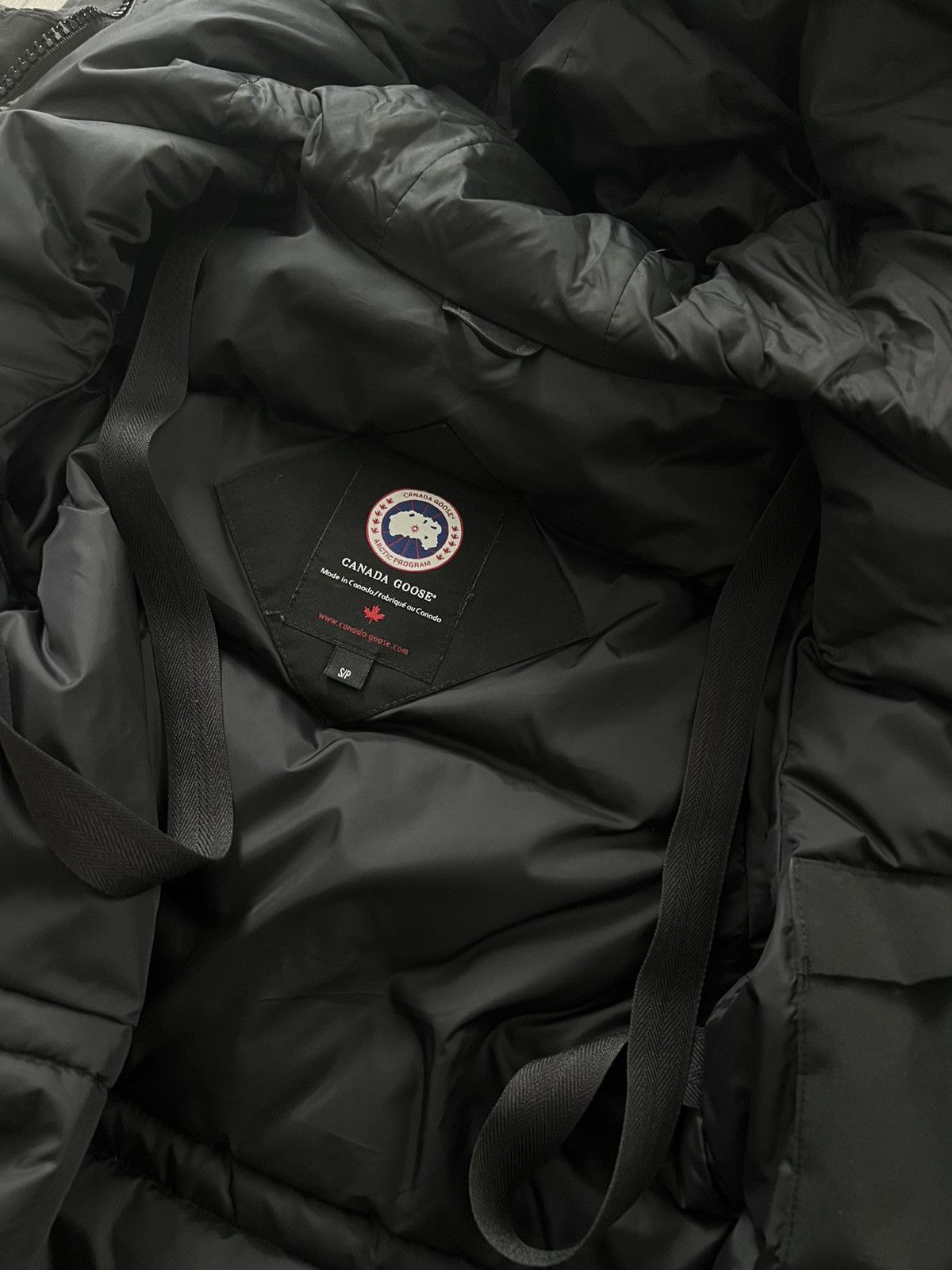 Canada Goose Canada Goose Jacket Puffer Vintage Small Black Size S / US 4 / IT 40 - 14 Thumbnail