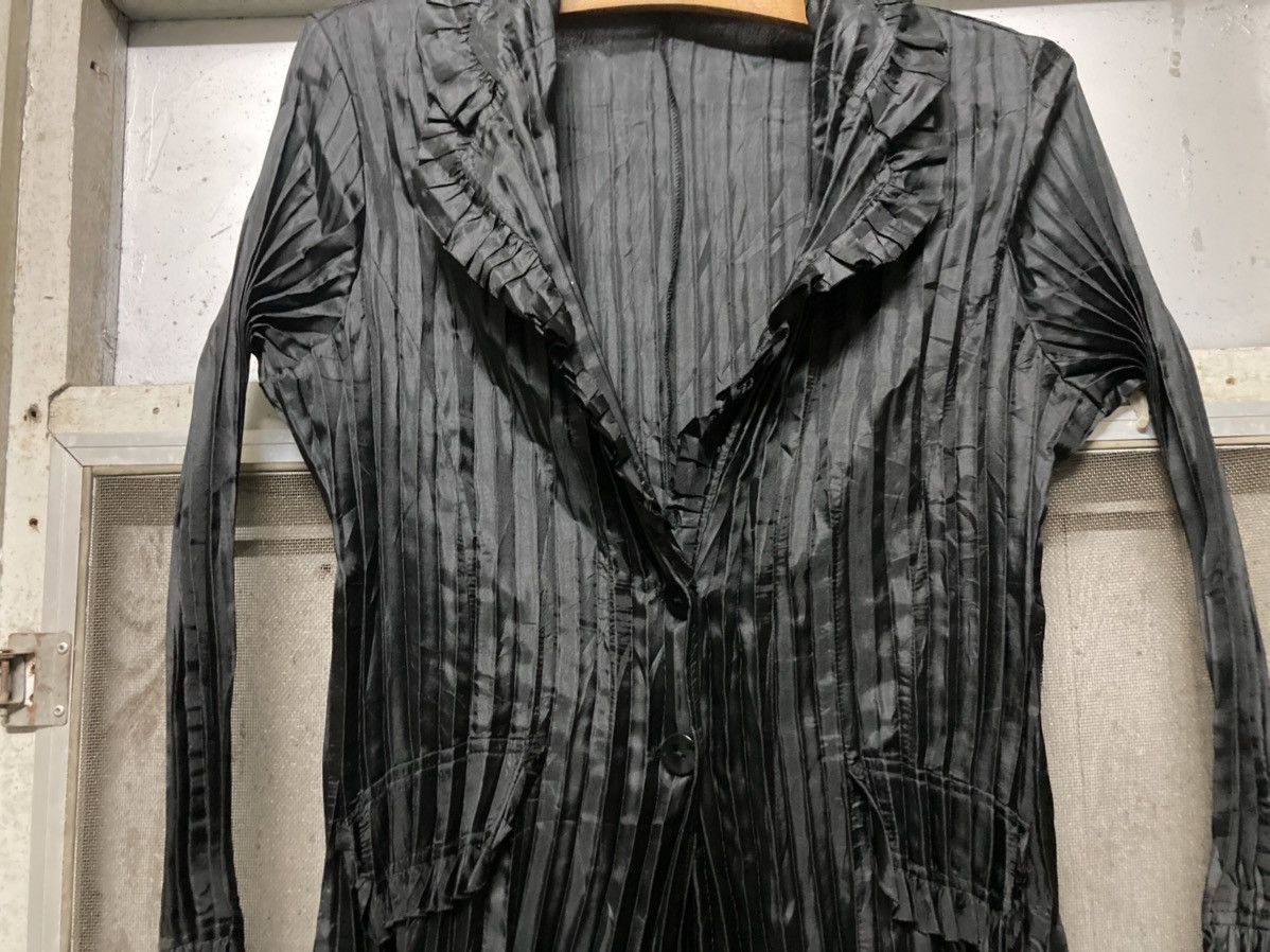 Designer × Japanese Brand Specchio Pleats Parka’s Coat Size S / US 4 / IT 40 - 3 Thumbnail