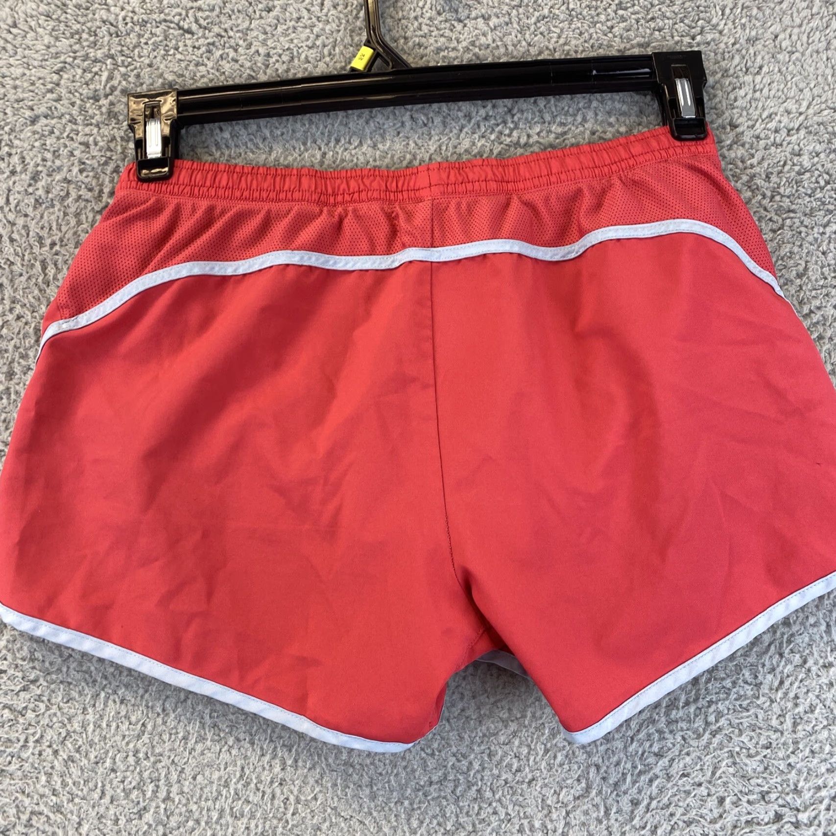 Nike Nike Women's Dri-FIT Running Shorts Size S Red 58-11 Regular Activewear Casual Athletic Women Red Nike Dri-FIT Running Shorts Size S Size 28" / US 6 / IT 42 - 8 Thumbnail