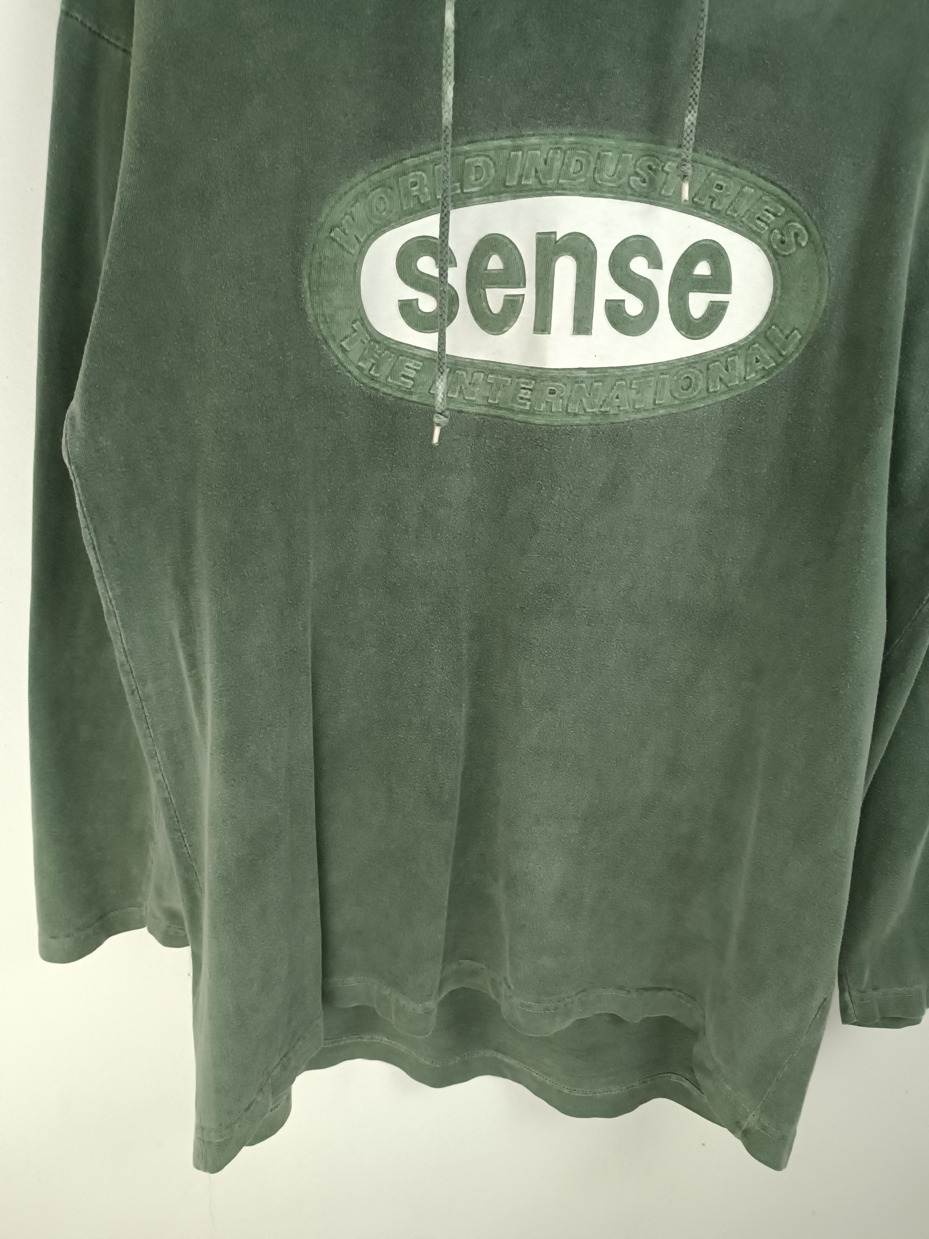 Japanese Brand VINTAGE 90'S TeSS SENSE WORLD INDUSTRIES IN IFSIXWASNINE LGB Size US L / EU 52-54 / 3 - 6 Thumbnail