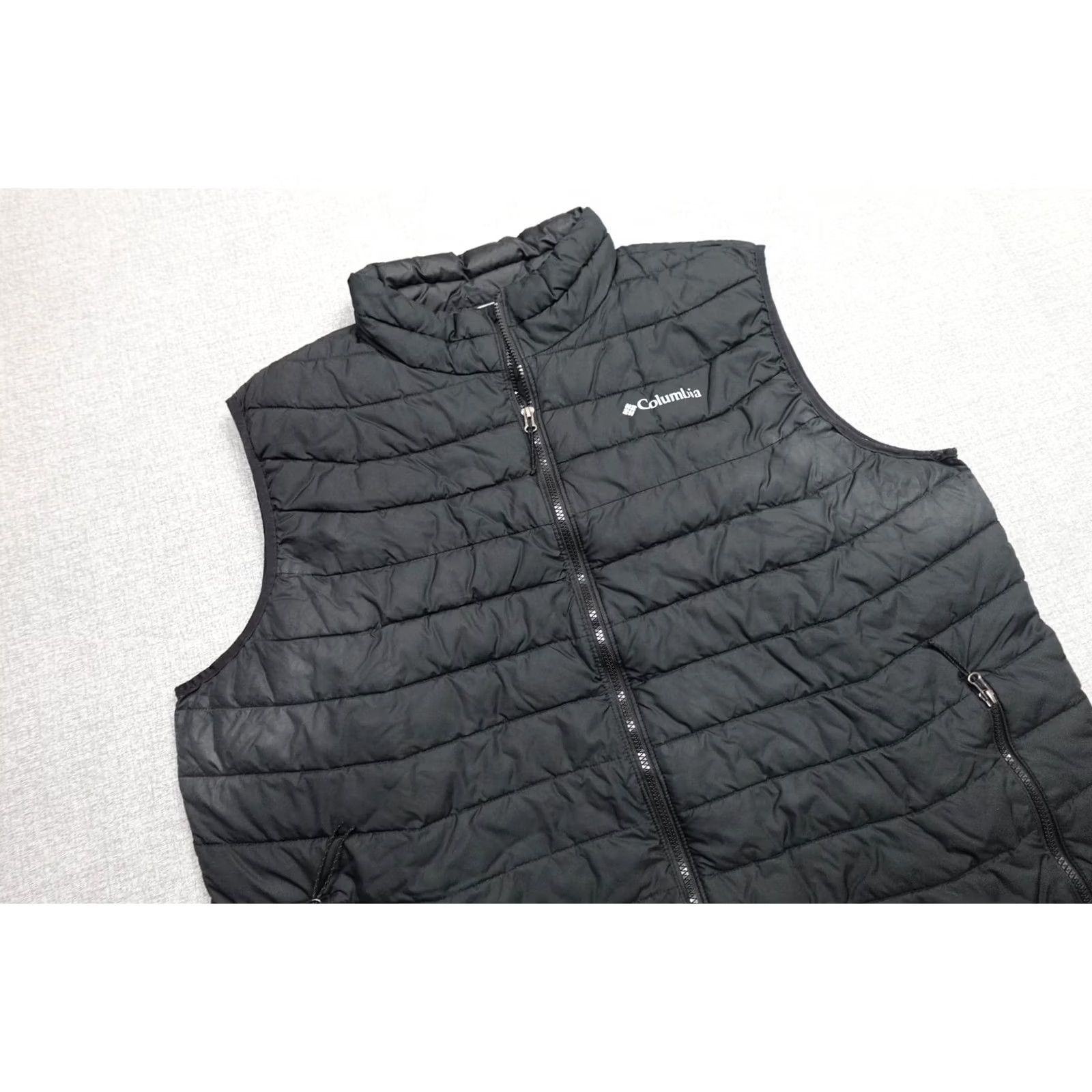 Vintage Columbia Vest Mens 2XLT Black Puffer Quilted Full Zip Lightweight Hiking Outdoor Size US XXL / EU 58 / 5 - 2 Thumbnail