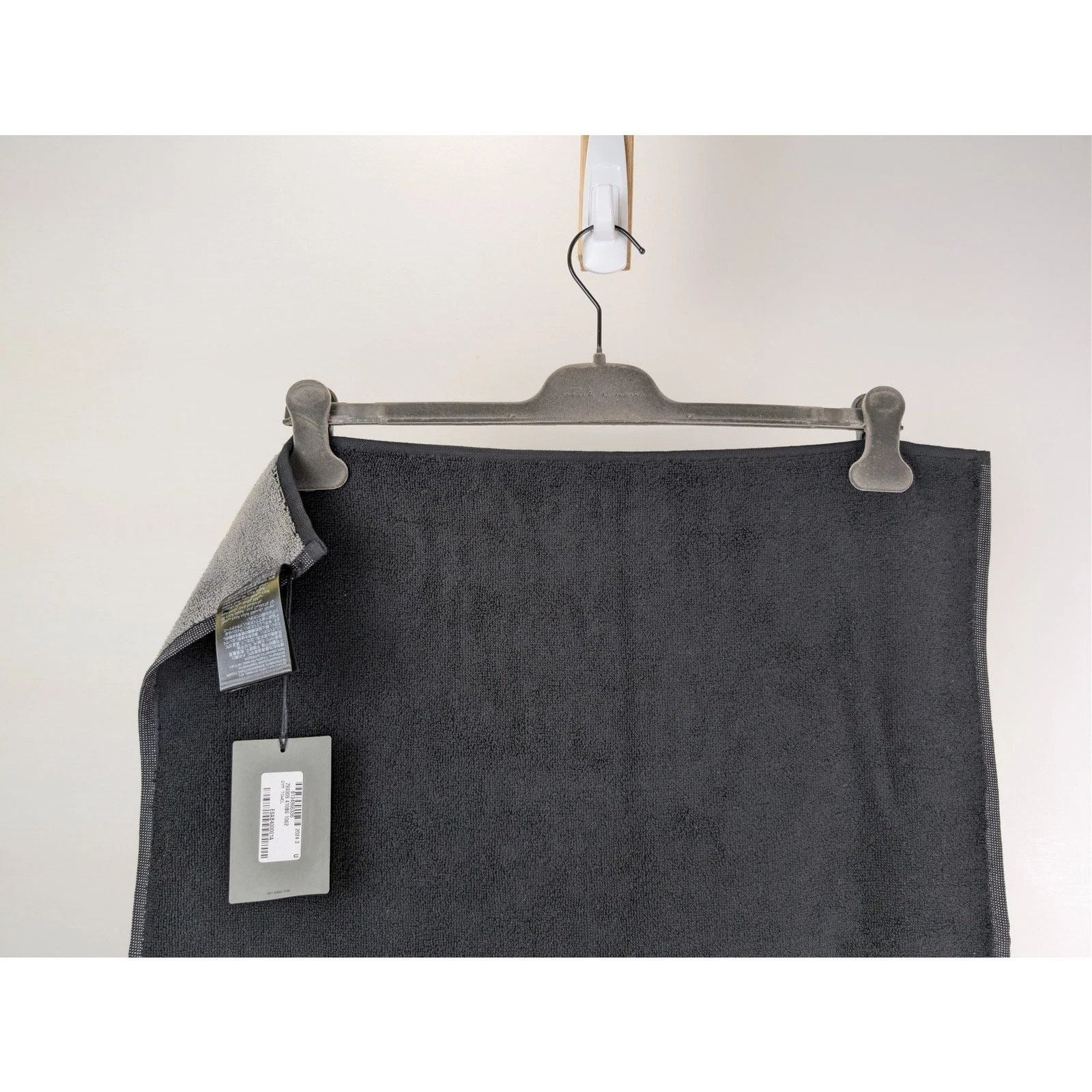 Balenciaga o1rshd1 Sponge Gym Towel in Black/Grey Size ONE SIZE - 2 Thumbnail