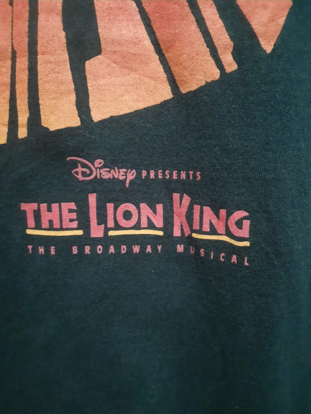 Disney × Vintage The Lion King - Disney Size US L / EU 52-54 / 3 - 3 Thumbnail