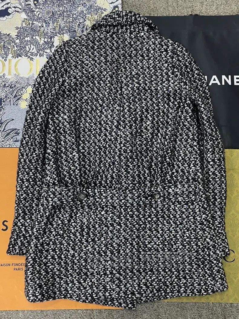 Chanel Chanel Black and white colour block sequin lapel double-br Size XS / US 0-2 / IT 36-38 - 3 Thumbnail
