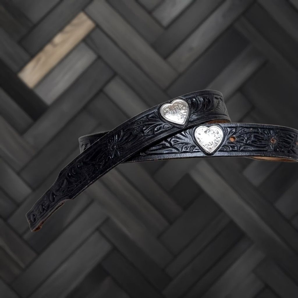 Vintage VINTAGE belt Justin western black tooled concho buckle 34 unisex adults USA made leather cowhide 1-1/4" tapered ends decay 90s style Mens Size 34 - 1 Thumbnail