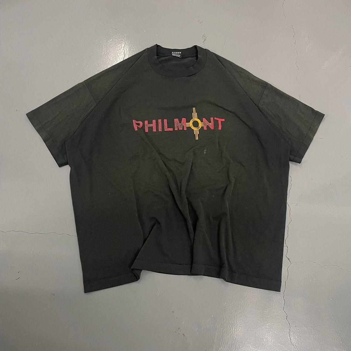 Pre-owned Vintage Crazy  90's Faded Black Essential Philmont Tee