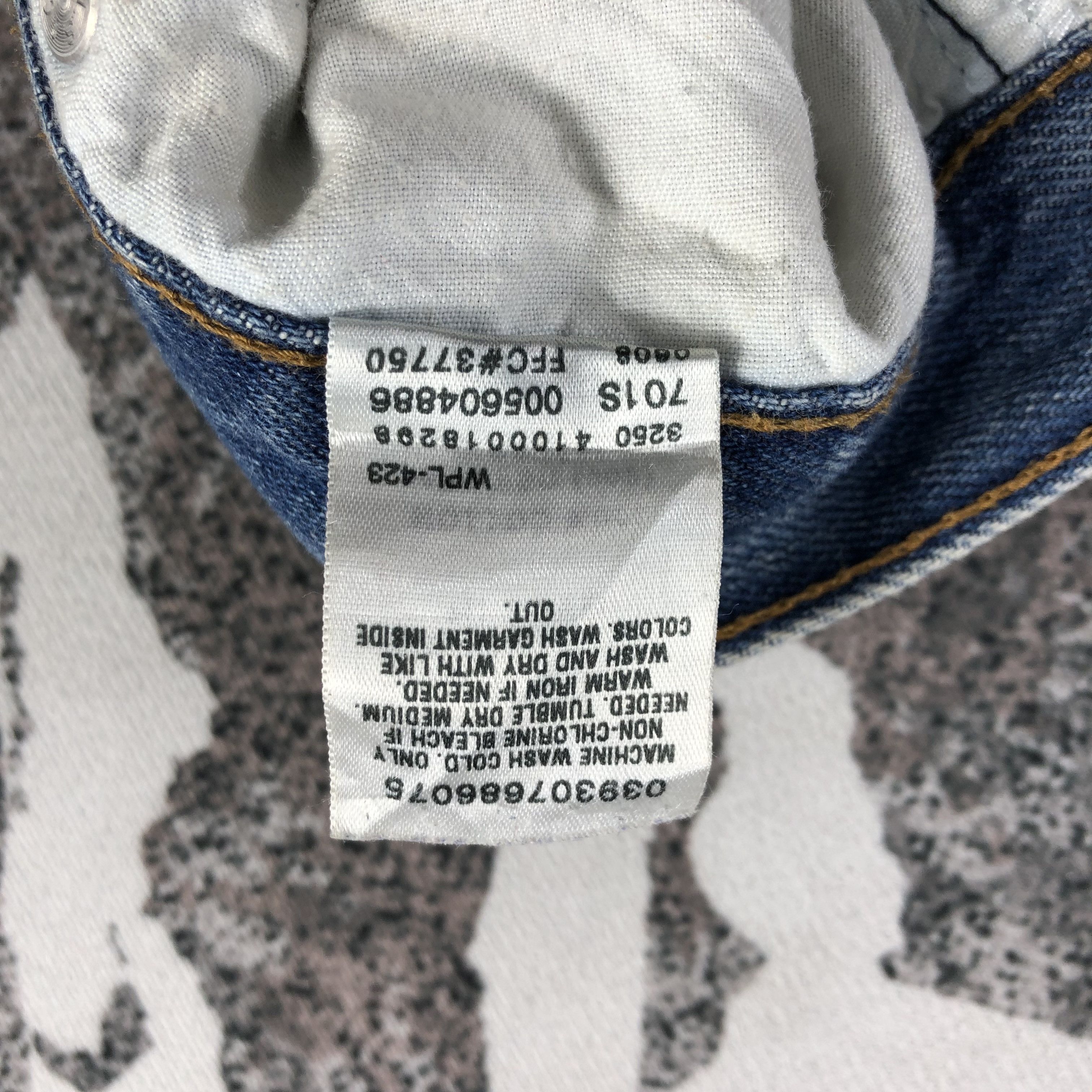 Levi's Vintage Levis 560 Jeans Comfort Fit Denim KJ950 Size US 33 - 18 Thumbnail