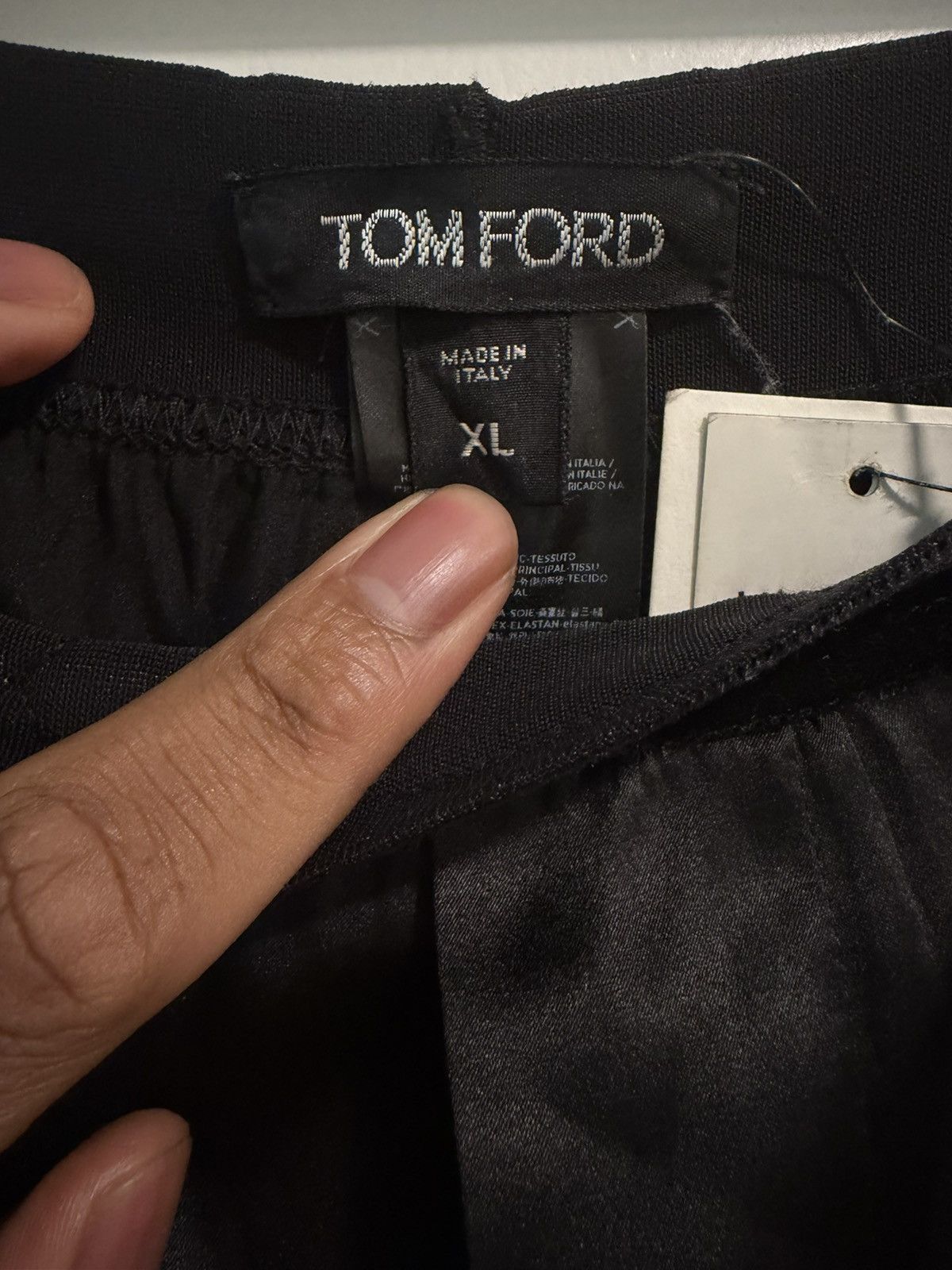 Tom Ford Tom Ford satin pants Size US 38 / EU 54 - 4 Thumbnail