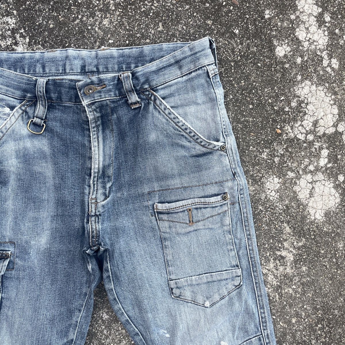 Japanese Brand Vintage Unbranded Tactical Mulitpocket Distressed Denim Size US 32 / EU 48 - 2 Thumbnail