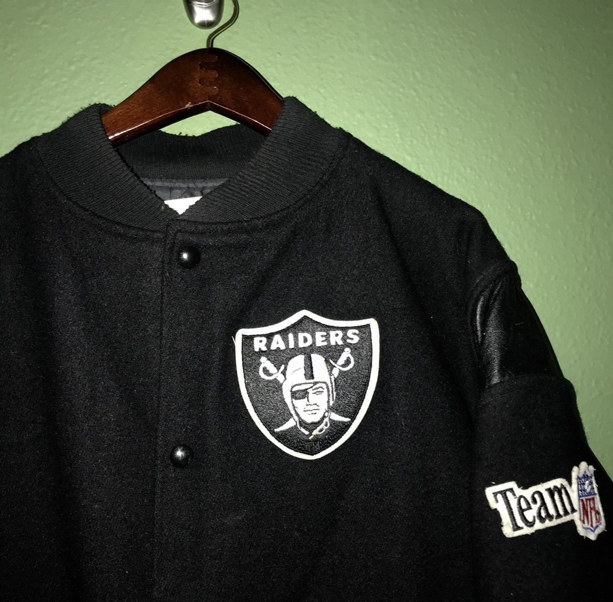 NFL Raiders Chalk Line Wool/ Leather Varsity Jacket Size US L / EU 52-54 / 3 - 4 Thumbnail