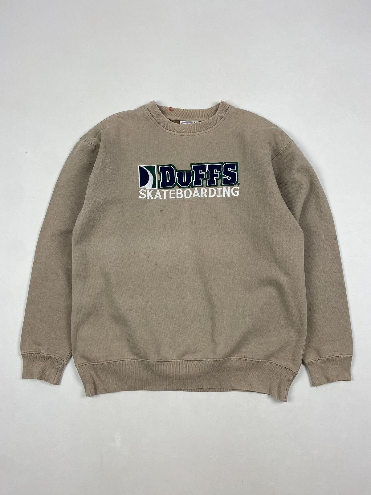 90's Vintage Duffs Skateboard Embroidered Logo Sweatshirt