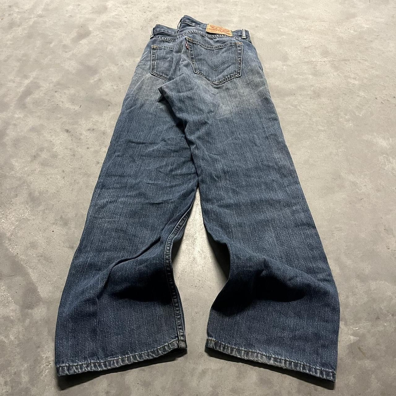 Levi's × Vintage Crazy Vintage Y2K/2000s Grunge Distressed Levi’s Dark Wash! Size US 33 - 4 Thumbnail