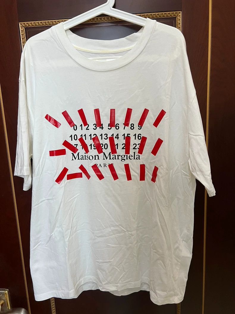Maison Margiela Maison Margiela 21ss Red Print T-shirt - dmc | Grailed