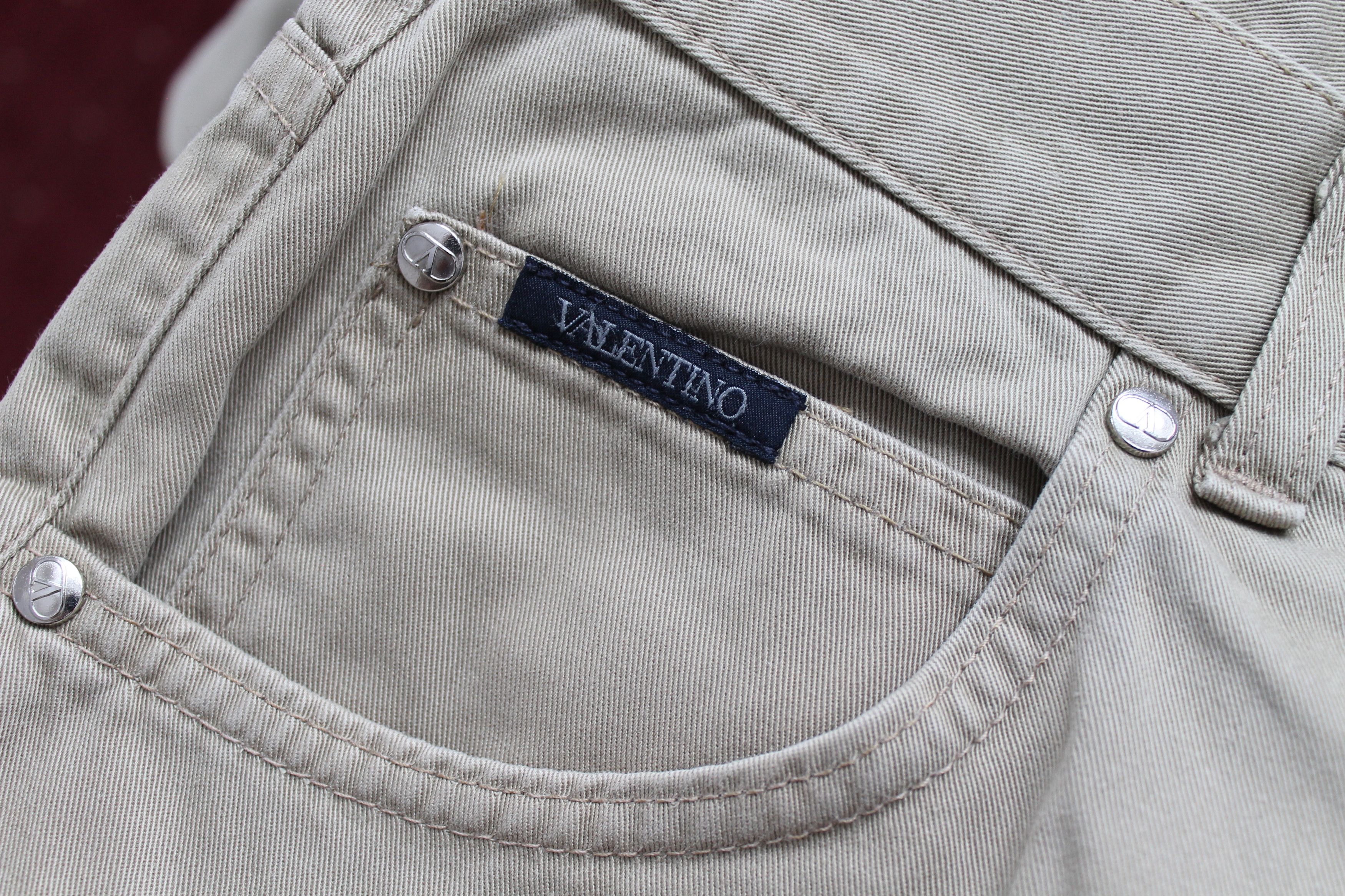Valentino Vintage Valentino Jeans beige Size US 34 / EU 50 - 4 Thumbnail
