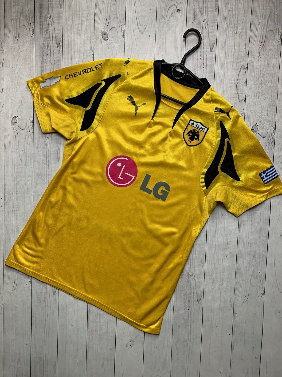 Puma × Vintage Vintage puma A.E.K. Soccer jersey size M yellow Size US M / EU 48-50 / 2 - 1 Thumbnail