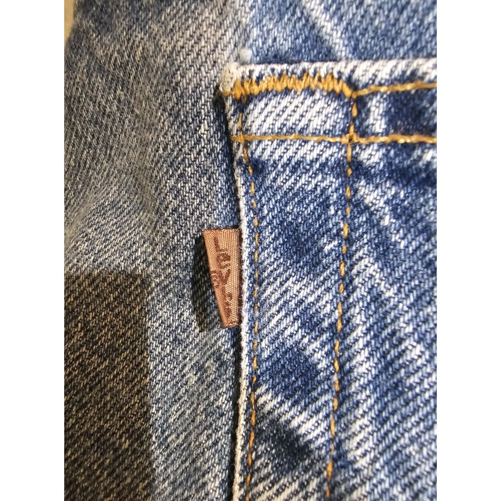 Levi's Vintage Levi 545 Jeans Denim Blue 90s Grunge Mens Size 44x30 Brown Tag Regular Fit Straight 5-Pocket Denim Jeans Mens Size US 44 / EU 60 - 4 Thumbnail