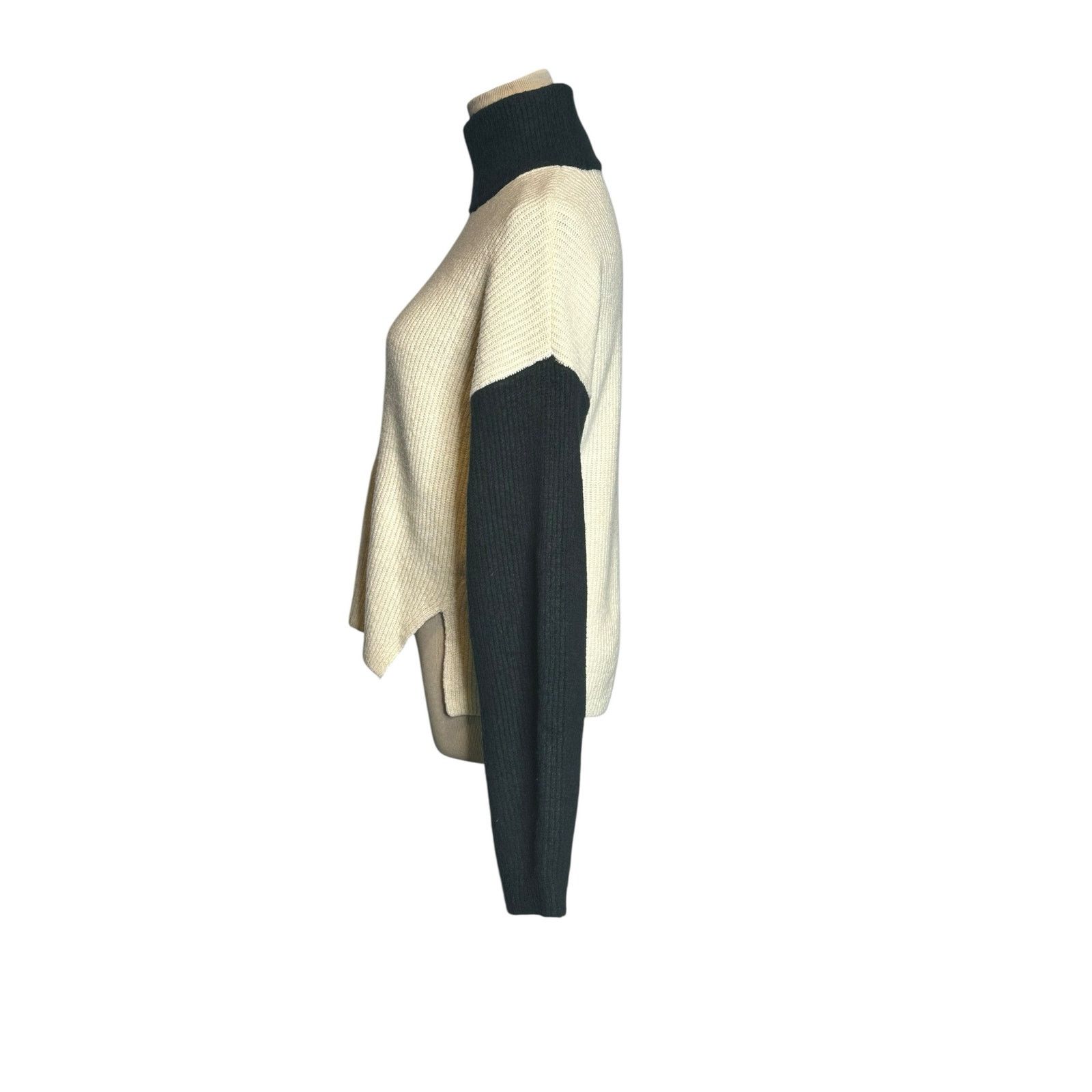 Abercrombie & Fitch Abercrombie & Fitch Color Block Pullover Sweater Size XS Size XS / US 0-2 / IT 36-38 - 7 Thumbnail