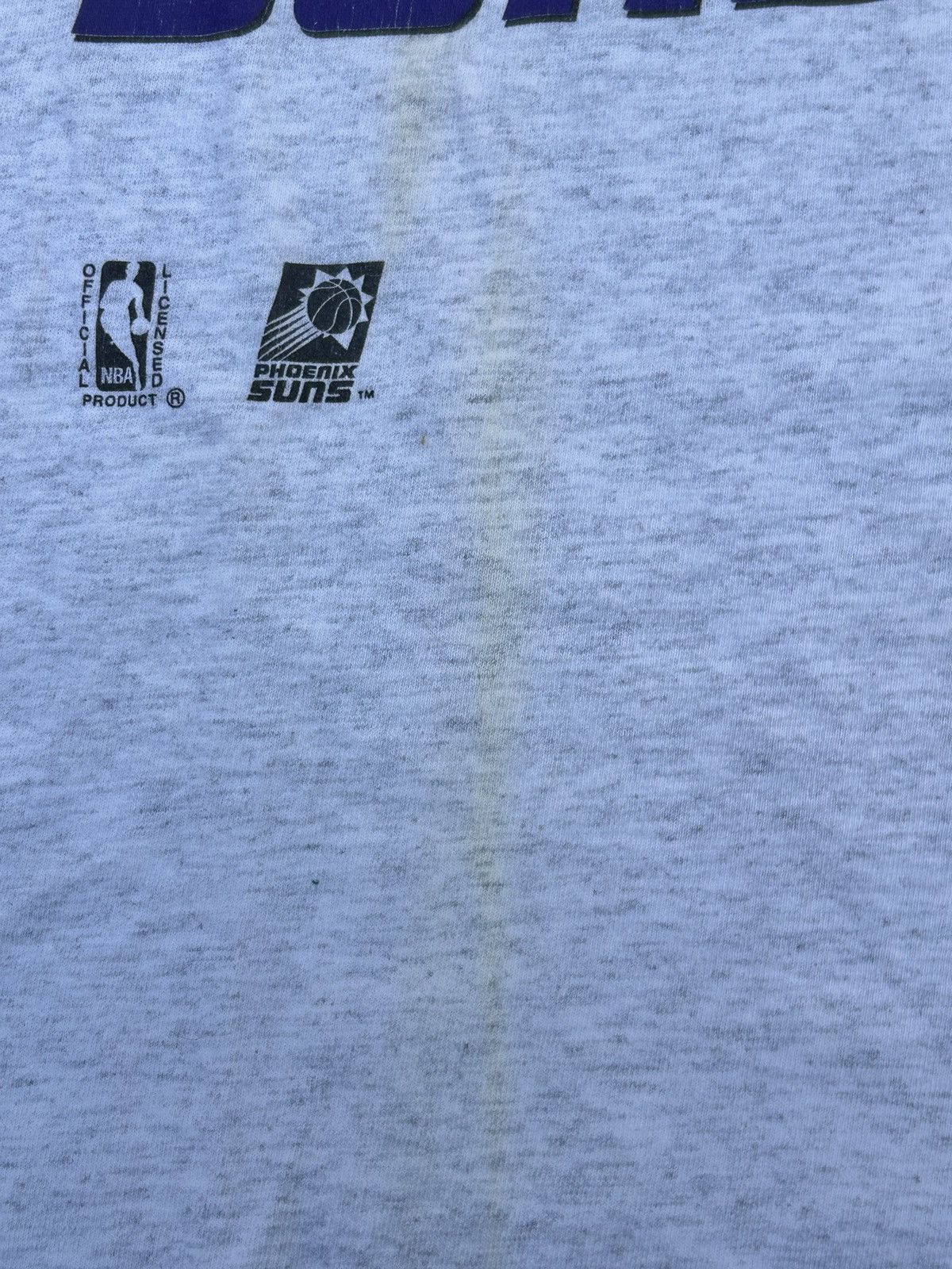 Nutmeg Nutmeg mills Phoenix Suns Charles Barkley tshirt size-L Size US L / EU 52-54 / 3 - 10 Thumbnail