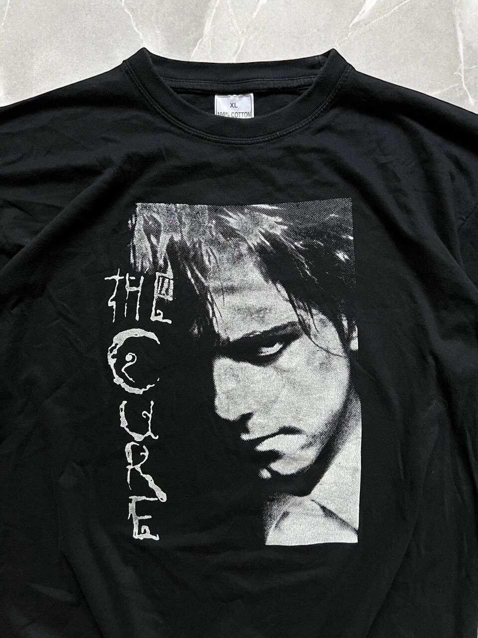 Band Tees × The Cure × Vintage THE CURE Robert Smith Vintage Band tee Rock 00s T shirt y2k Size US L / EU 52-54 / 3 - 2 Thumbnail