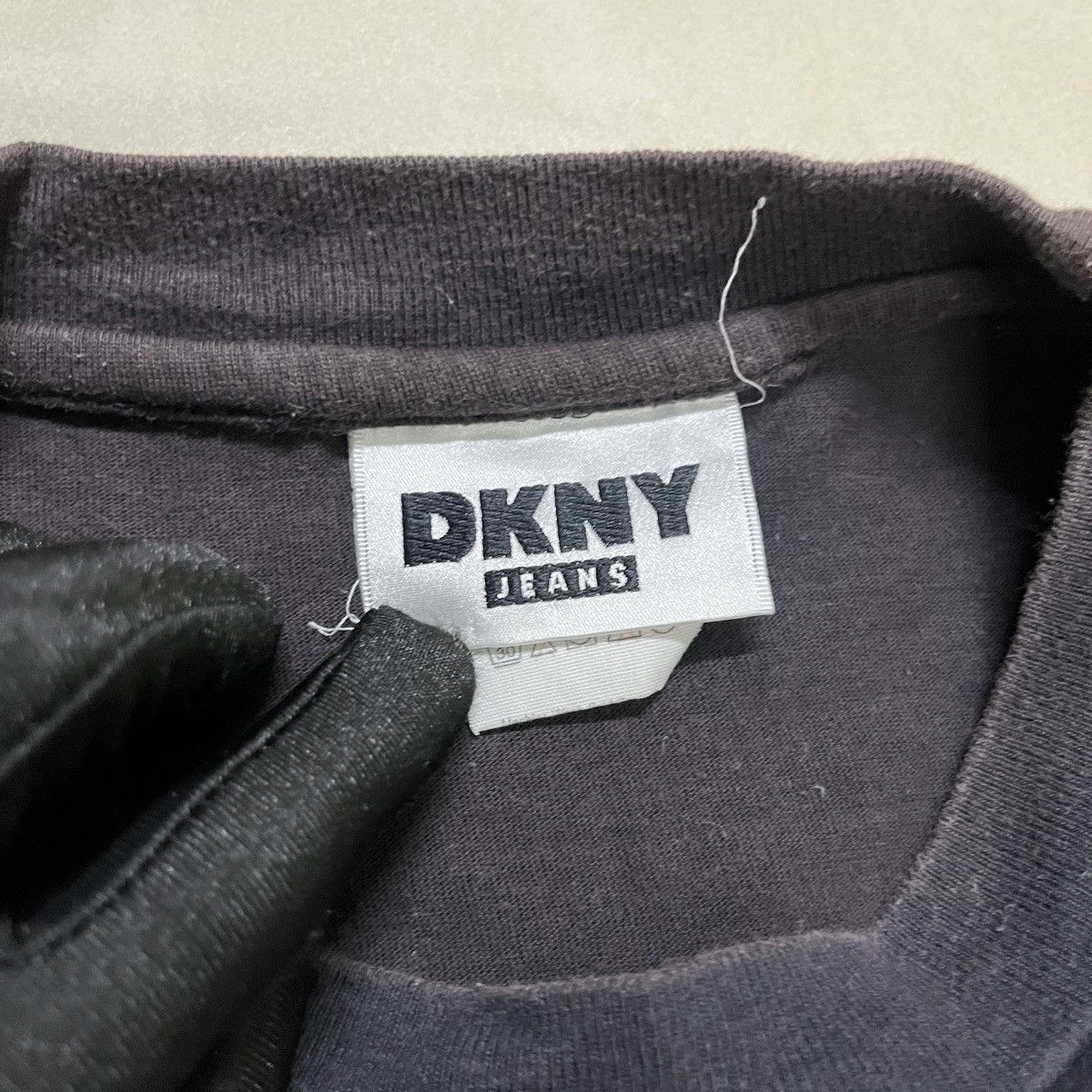 DKNY × Vintage Vintage DKNY Big Logo T Shirt Size US M / EU 48-50 / 2 - 6 Thumbnail