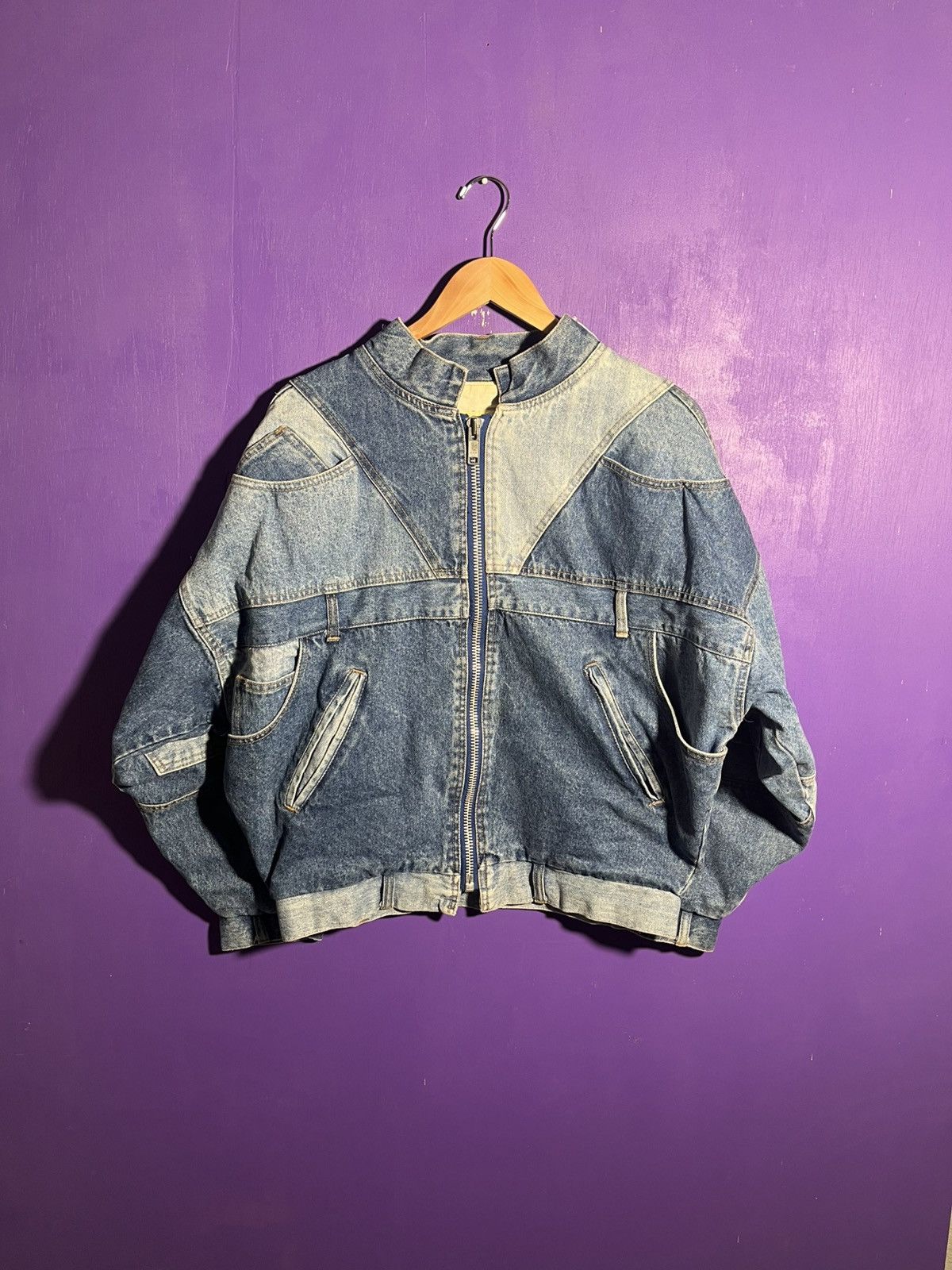 Vintage Vintage 90s unique Jean pocket jocket denim jacket Size US L / EU 52-54 / 3 - 1 Thumbnail