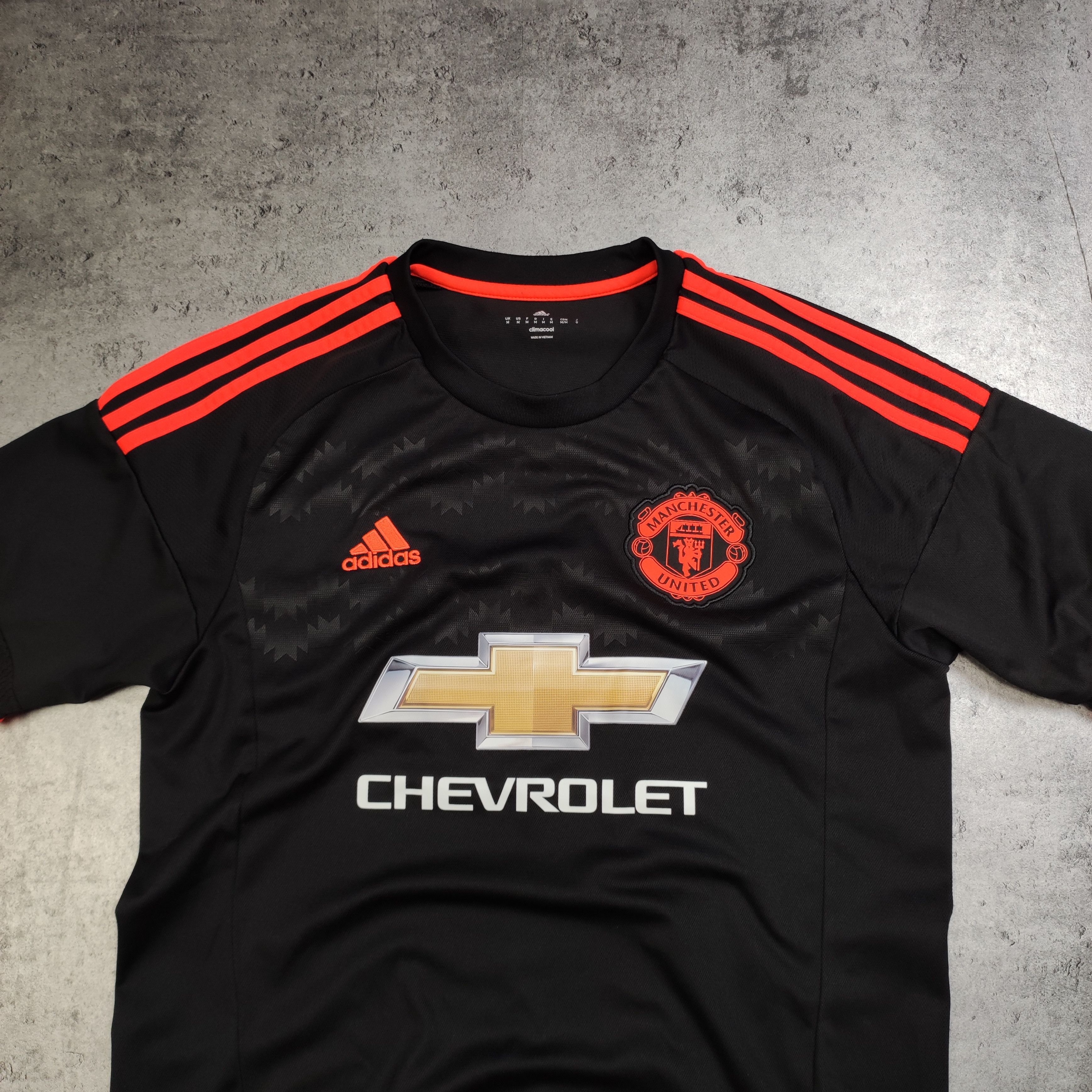 Adidas RARE 2015 Adidas x Manchester United Football Third Jersey Size US M / EU 48-50 / 2 - 3 Thumbnail