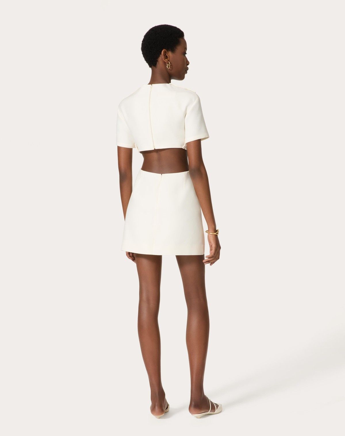 Valentino o1s1wg110525 Embroidered Crepe Coutoure Short Dress in White Size XS / US 0-2 / IT 36-38 - 5 Thumbnail