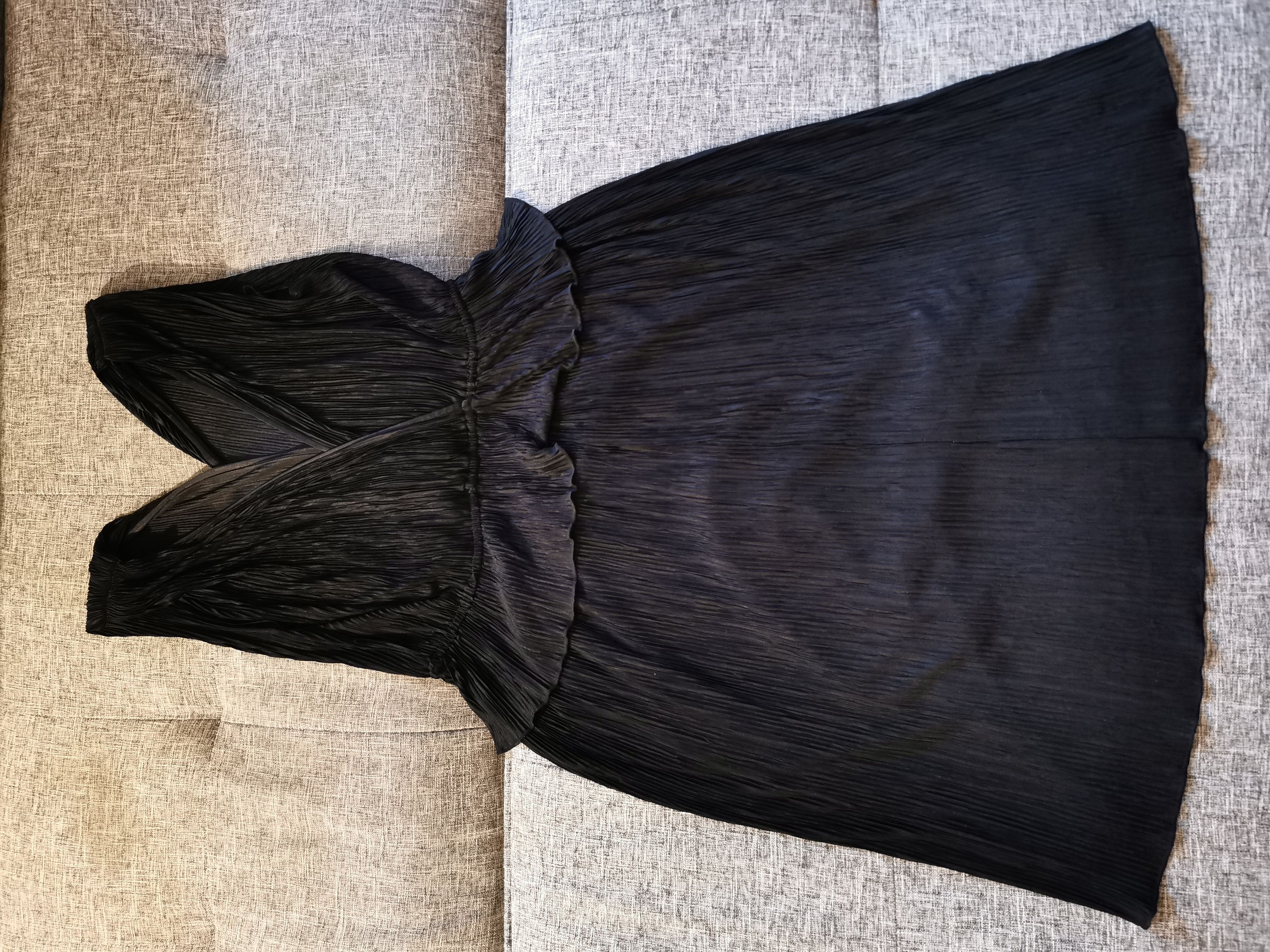Roots Finely pleated black dress. ROOTS of LONDON Size S / US 4 / IT 40 - 3 Thumbnail