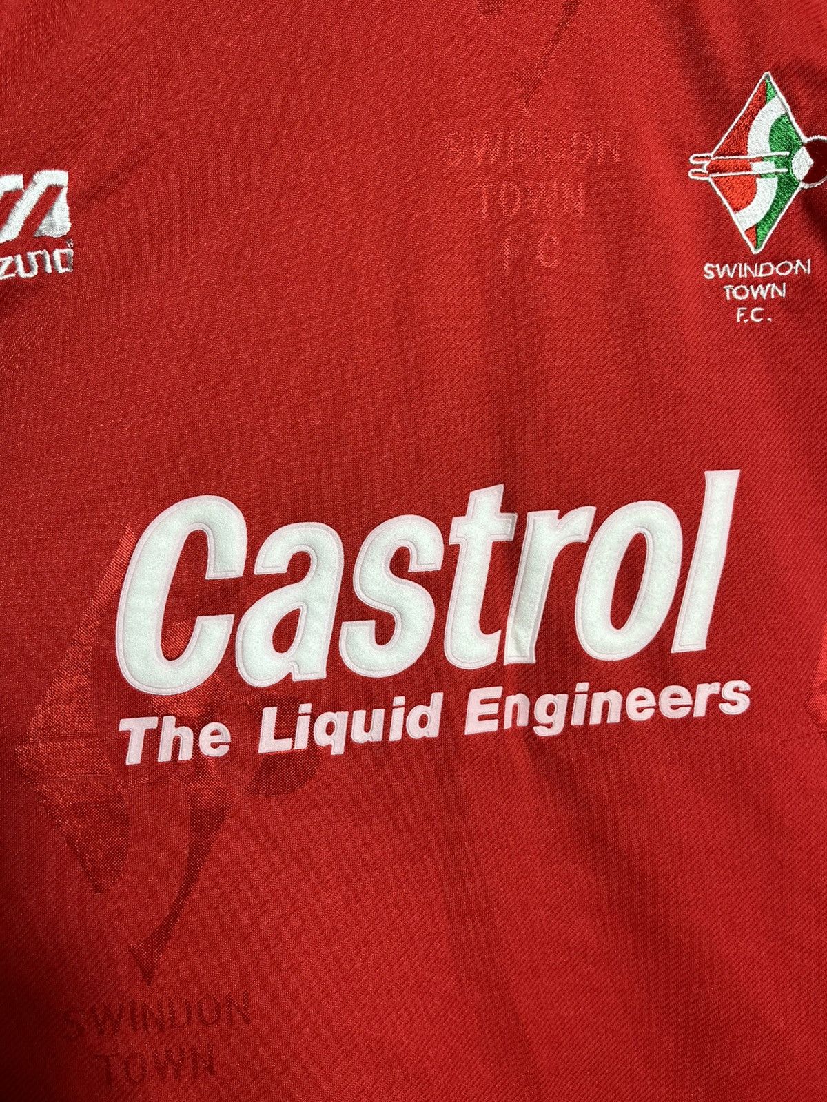 Mizuno SWINDON TOWN 1995 1996 1997 HOME FOOTBALL MIZUNO JERSEY Size US XL / EU 56 / 4 - 3 Thumbnail