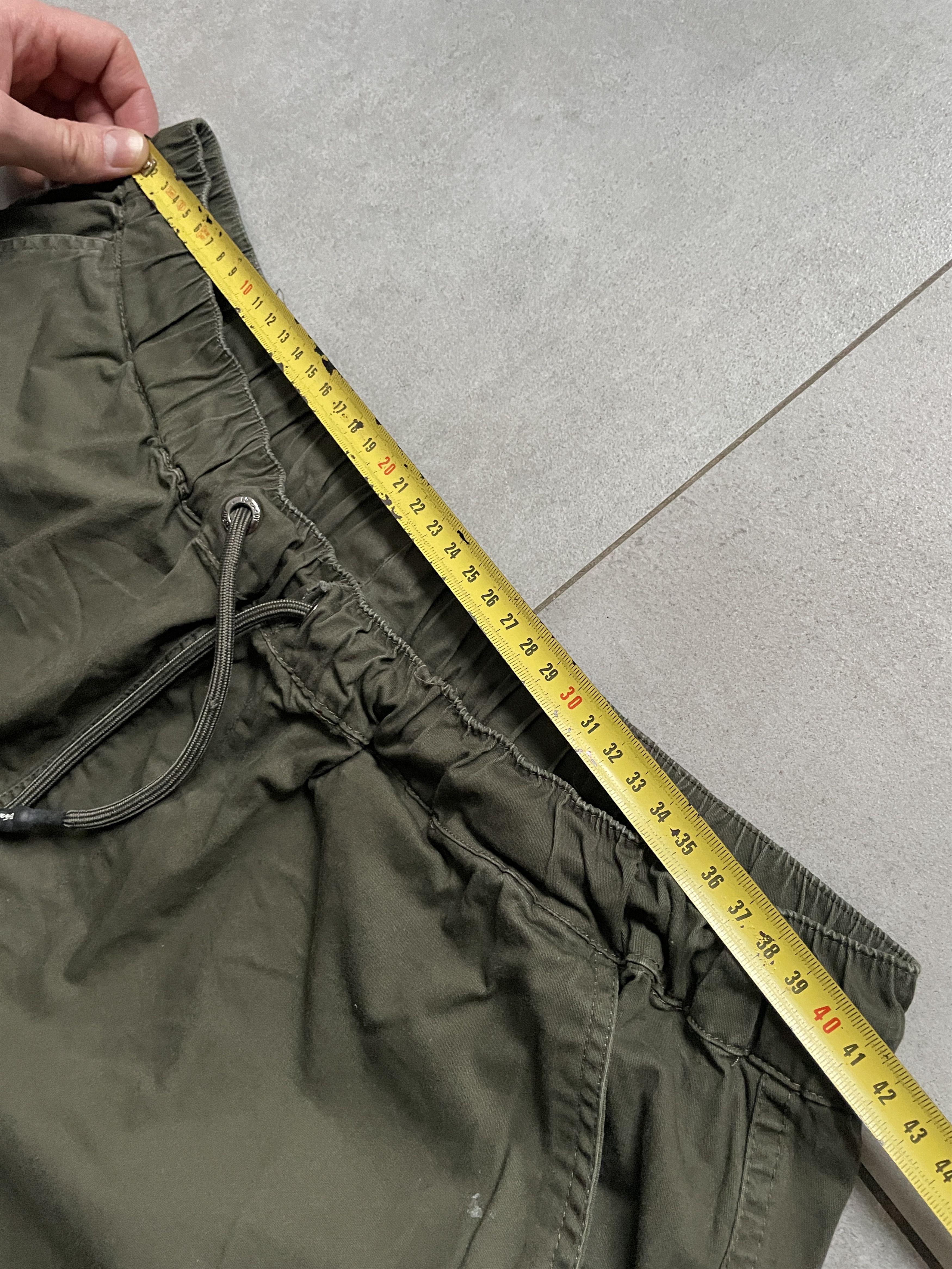 Ed Hardy ED HARDY CHRISTIAN AUDIGIER BAGGY OLIVE CARGO PANTS Size US 34 / EU 50 - 11 Thumbnail