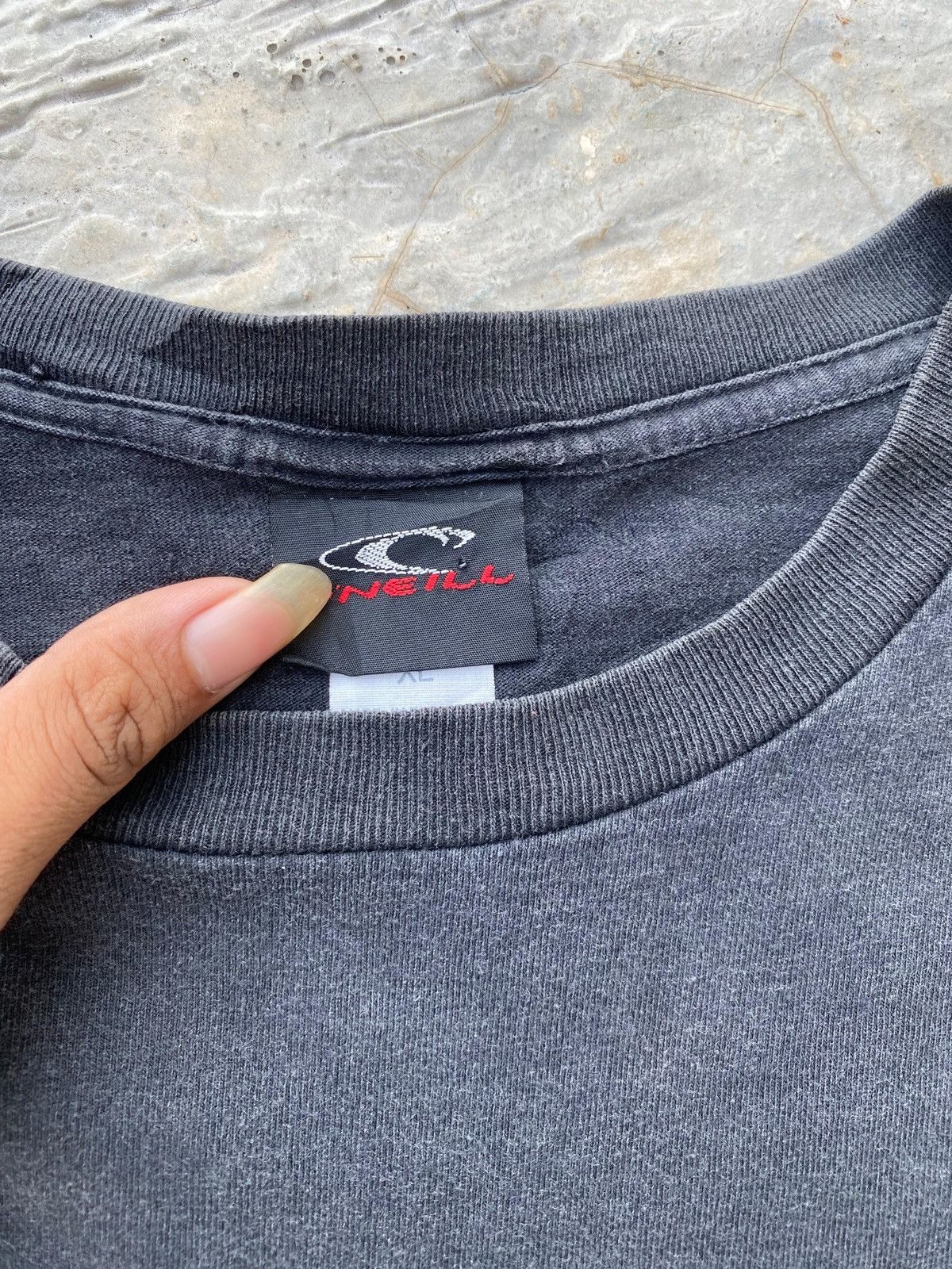 O'Neill 1990s - O'Neill Vintage Logo Center Front Big Back Logo Tees Size US XL / EU 56 / 4 - 5 Thumbnail