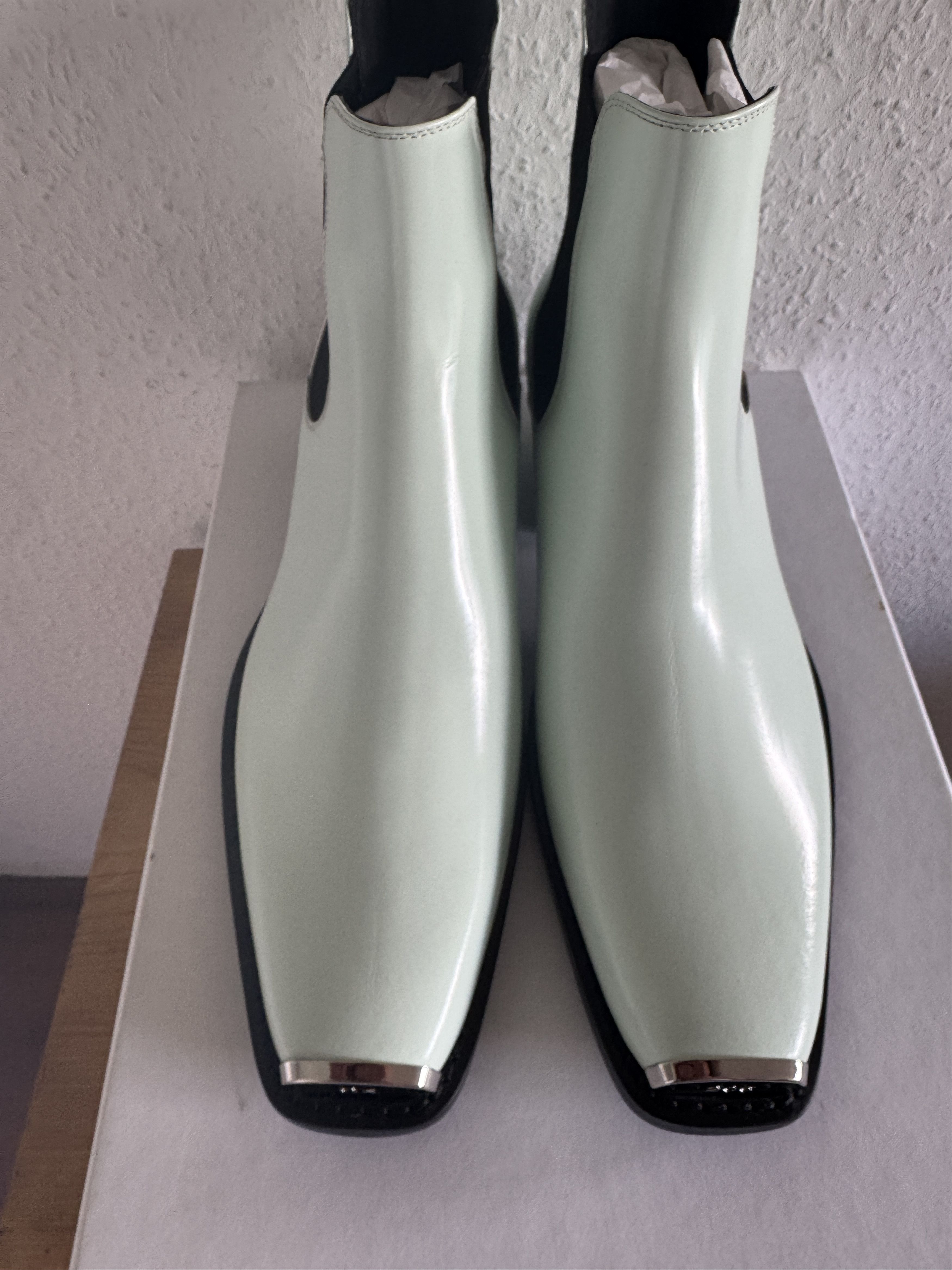 Calvin Klein 205W39NYC Baby Blue Leather Chelsea Boot Size US 11 / EU 44 - 8 Thumbnail