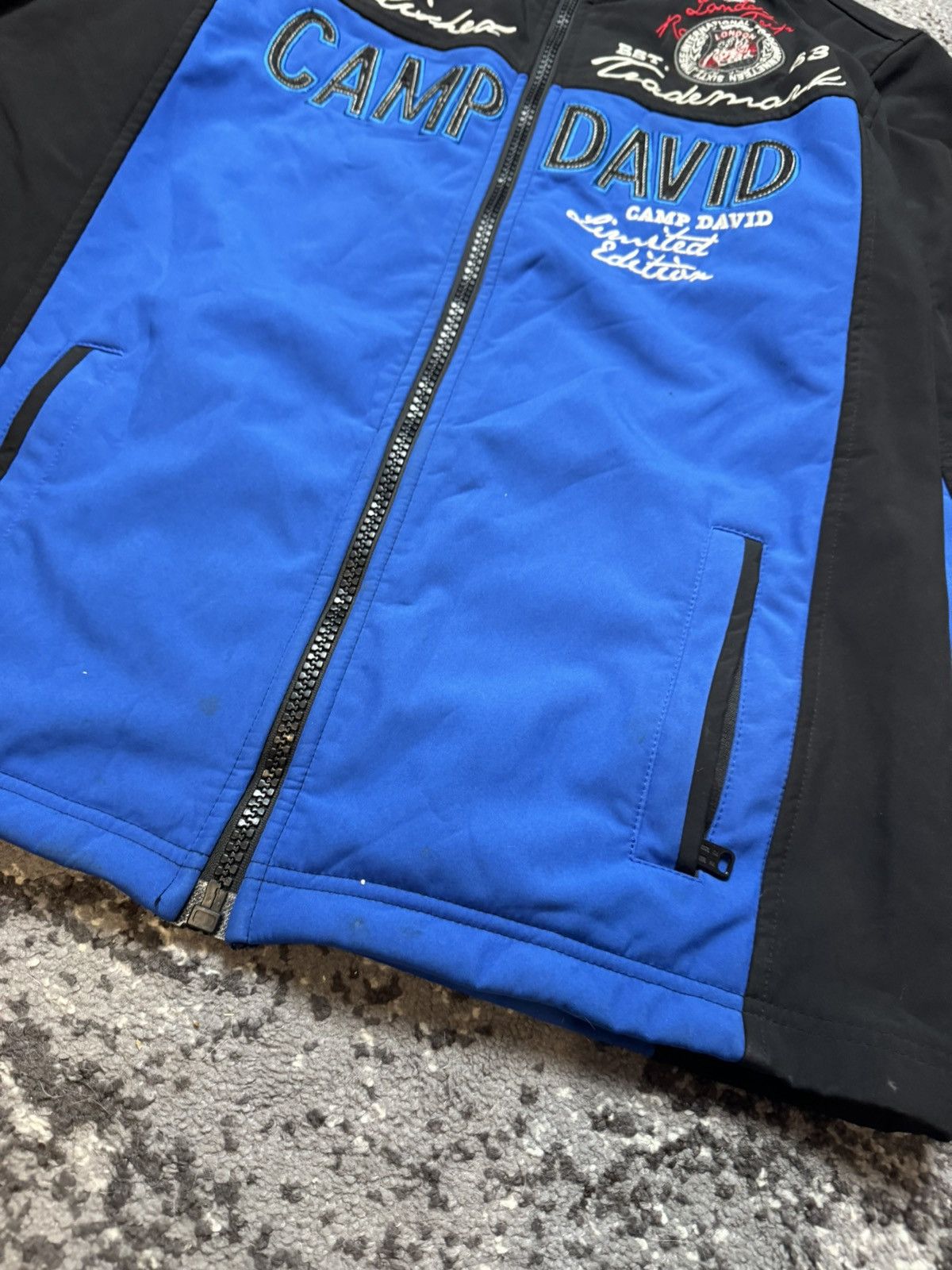 Vintage Vintage Y2K Camp David 90s Martina Style Patch Jacket Size US L / EU 52-54 / 3 - 6 Thumbnail