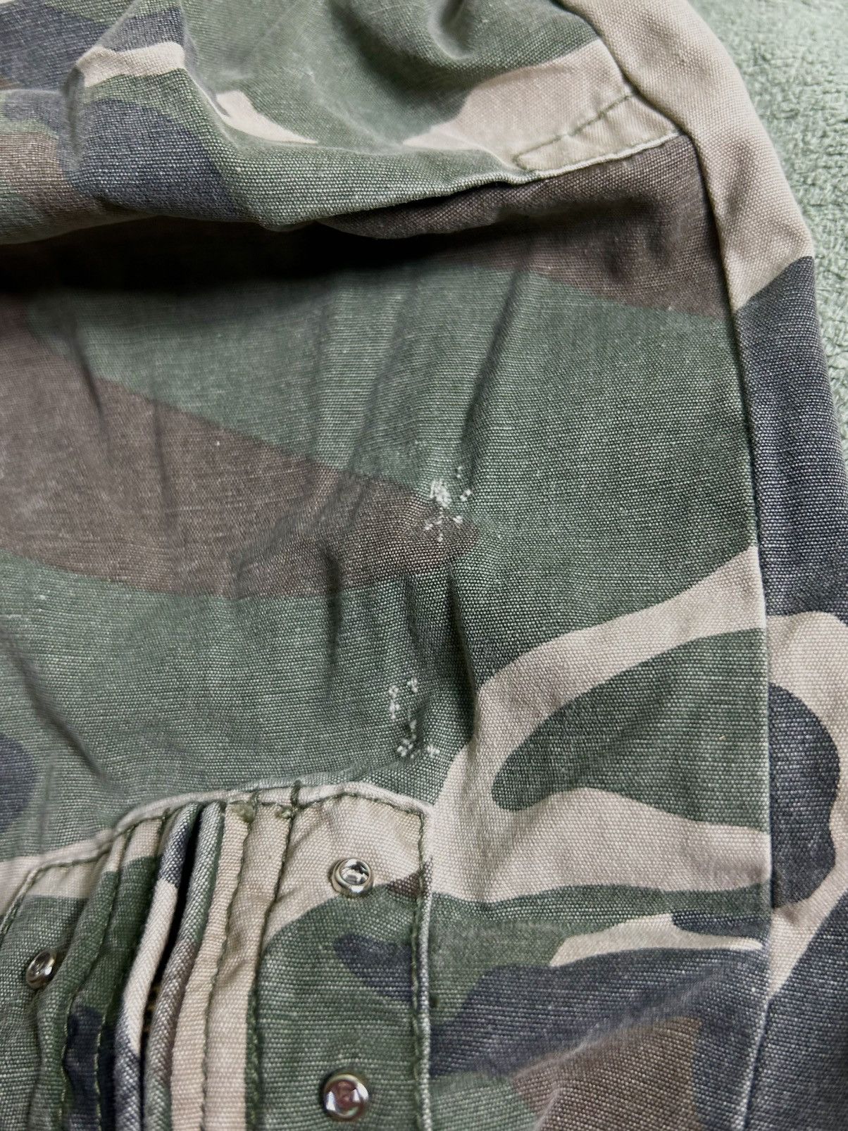 Japanese Brand Y2K Military Camo Baggy Cargo Pants 00s Studs & Rhinestones Size US 29 - 13 Thumbnail