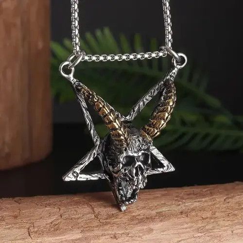 Jewelry Gothic Skull Horns Necklace Size ONE SIZE - 2 Thumbnail