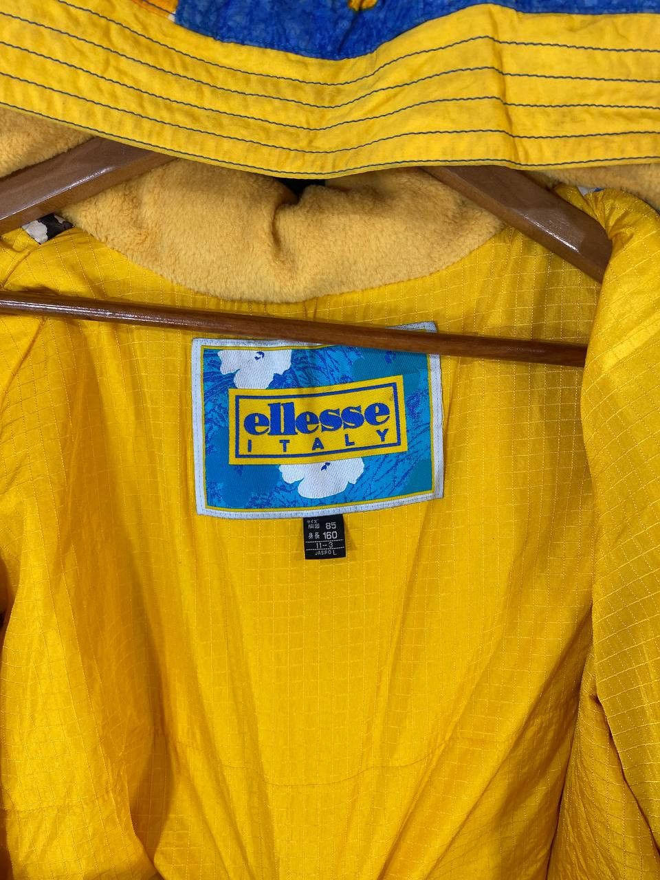 Ellesse vintage ellesse sunflower jacket very nice design Size US L / EU 52-54 / 3 - 9 Thumbnail