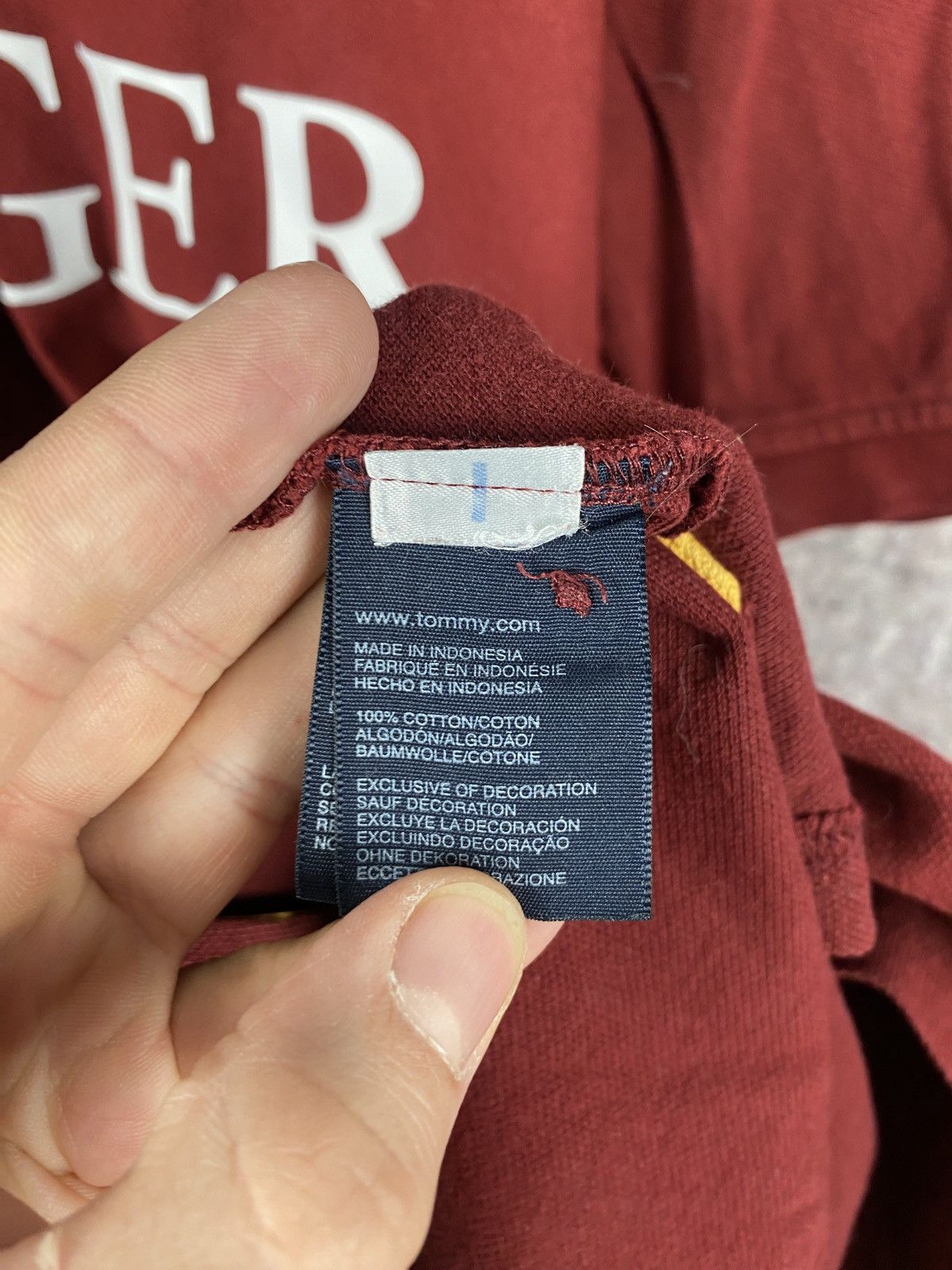 Tommy Hilfiger Men’s Tommy Hilfiger Polo Shirt Streetwear Size XL Size US XL / EU 56 / 4 - 6 Thumbnail