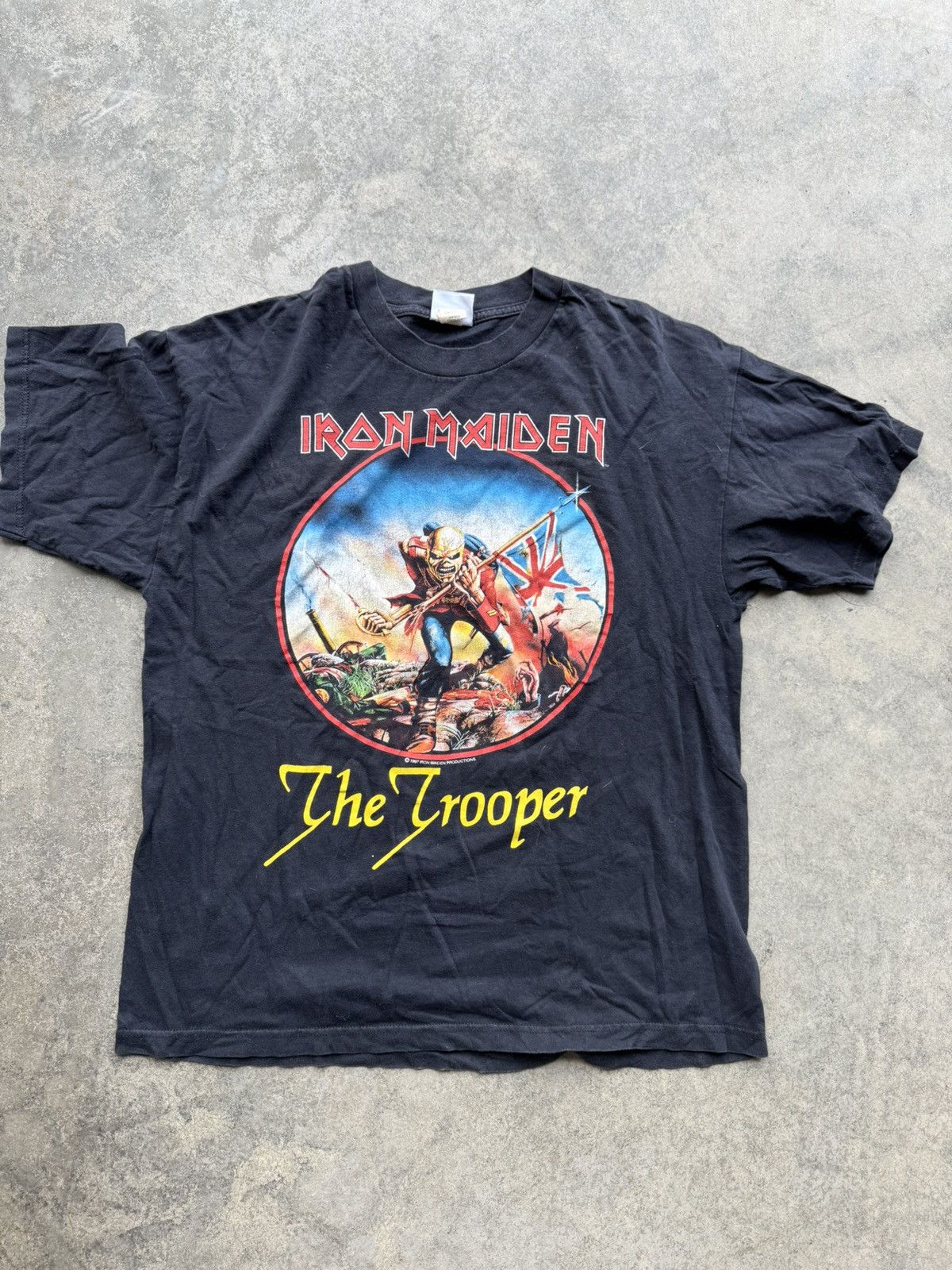Band Tees × Iron Maiden × Vintage Vintage 1999 Iron Maiden “Eddies Onslaught” Tour Tee Size US XL / EU 56 / 4 - 1 Thumbnail