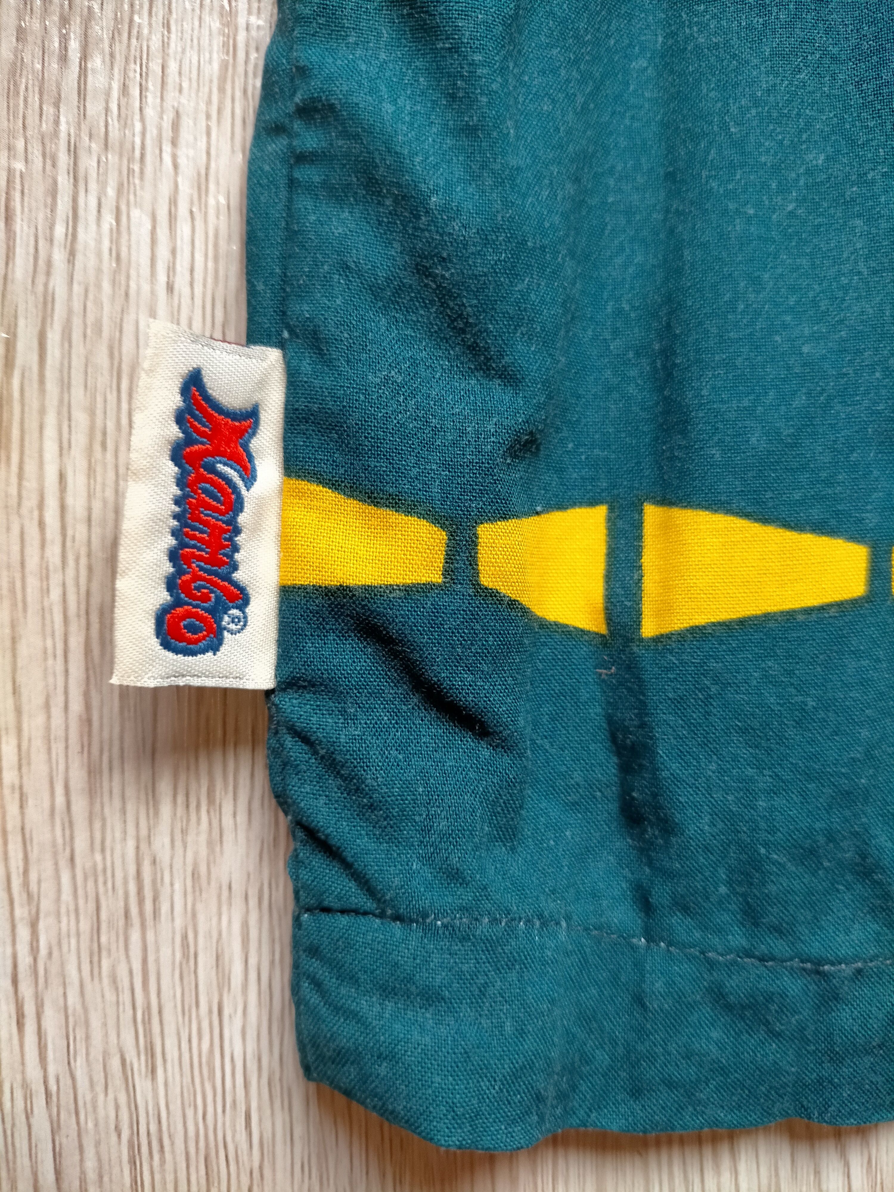 Mambo Vintage 90s Mambo Loud Hawaii Rayon Shirt Button Ups Size US M / EU 48-50 / 2 - 12 Thumbnail